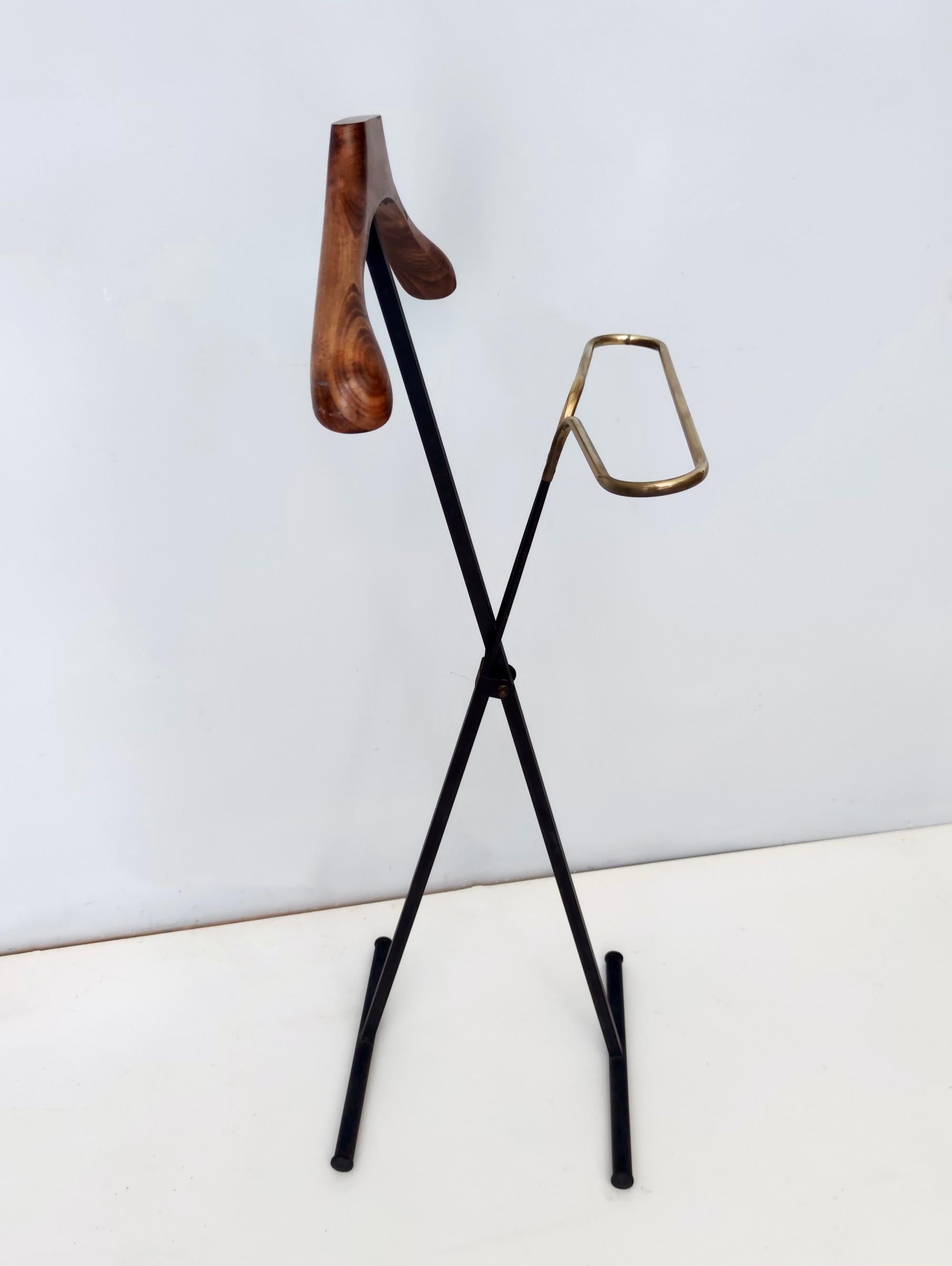 Italian Vintage Beech, Varnished Metal and Brass Valet Stand, Italy For Sale