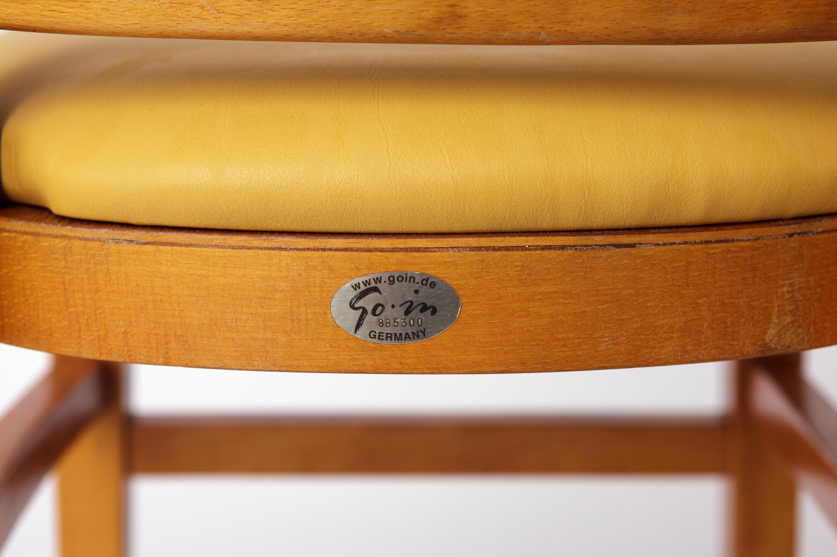 Hêtre Chaise vintage en hêtre avec assise en simili cuir jaune - 1960/1970s Allemagne en vente