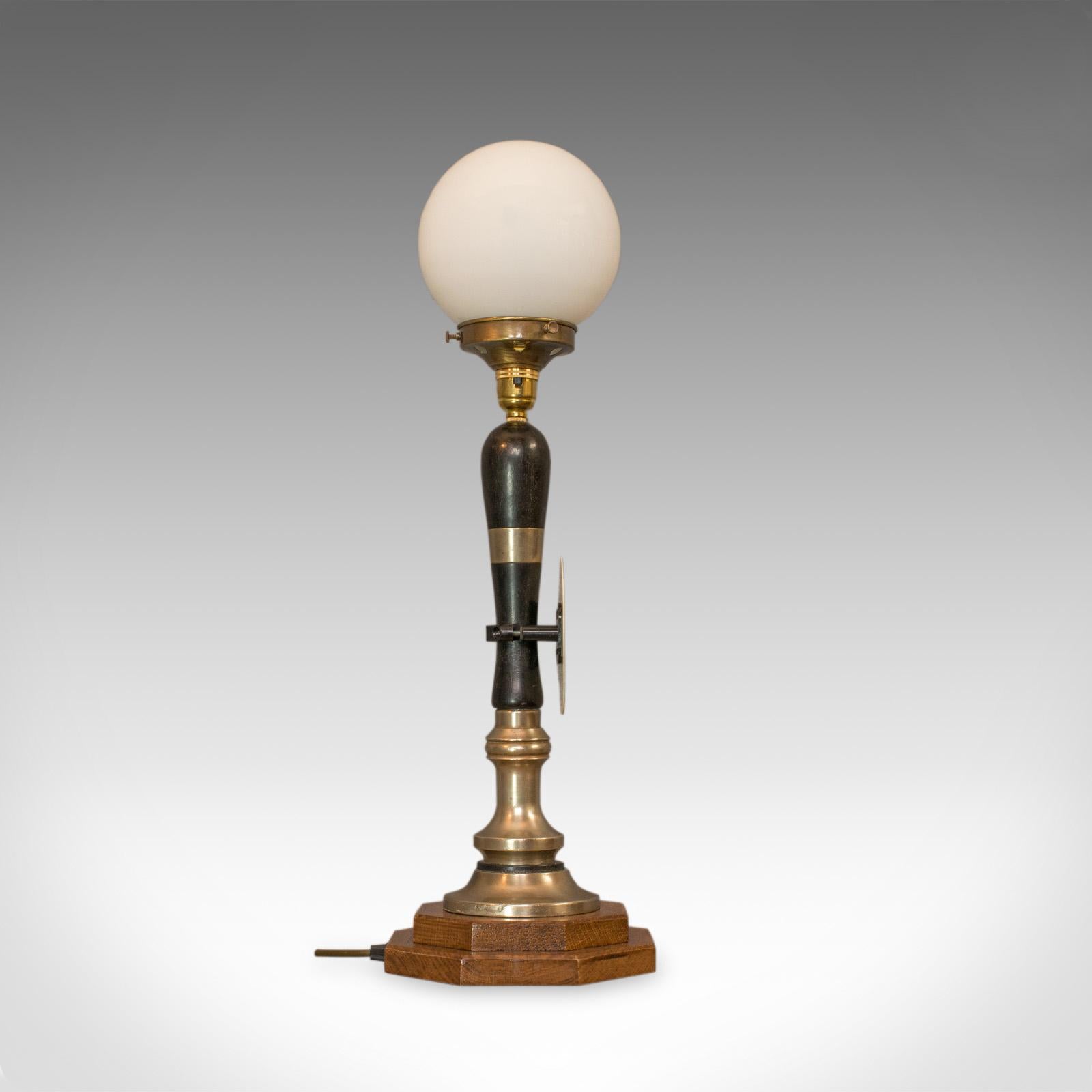 Vintage Beer Pump Lamp, Englisch, Maßarbeit, Handcrafted, Gasthaus, Tischleuchte (20. Jahrhundert) im Angebot