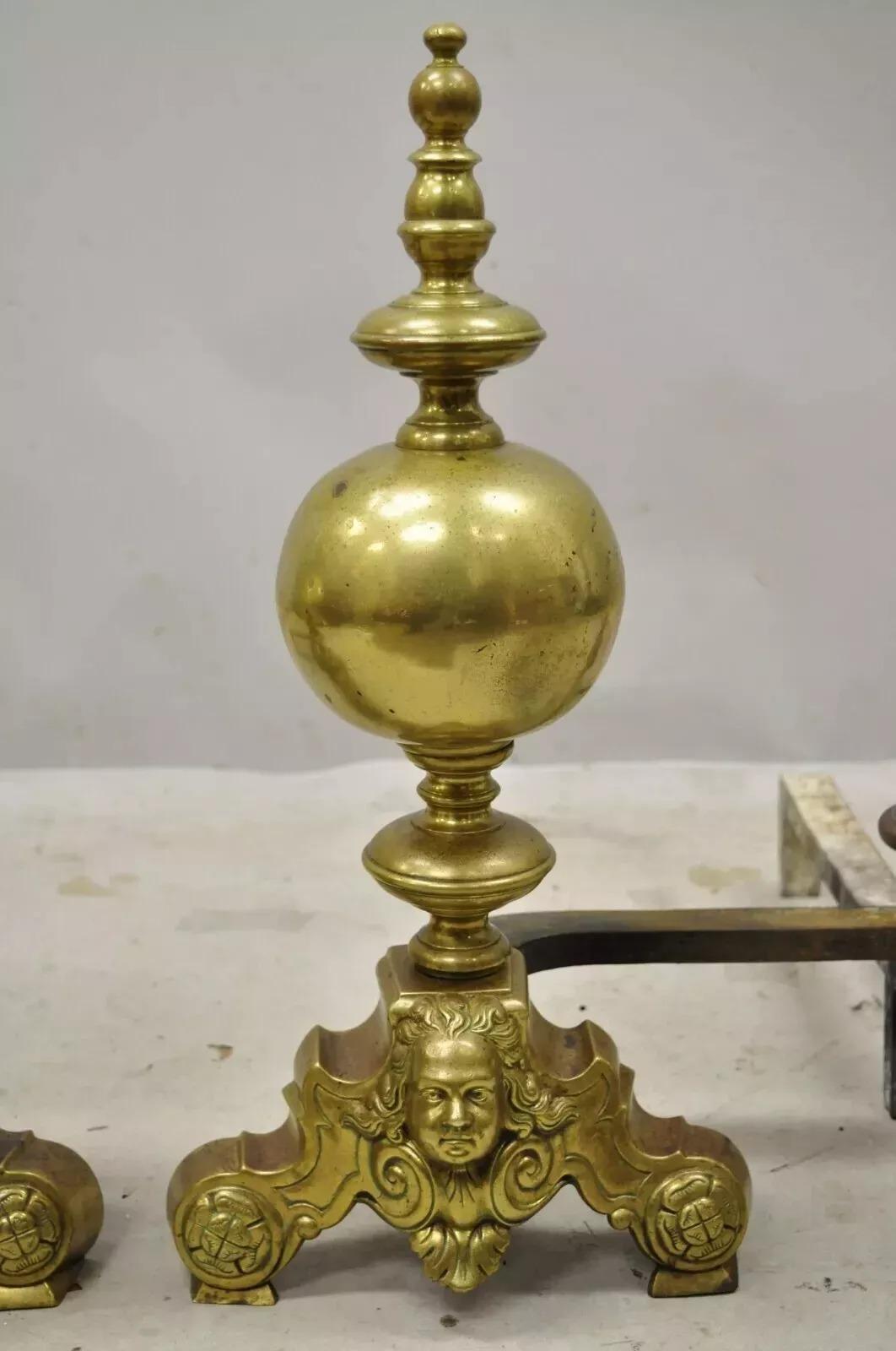 Vintage Beethoven Face French Rococo Cañonera de latón para chimenea - Pareja en venta 4