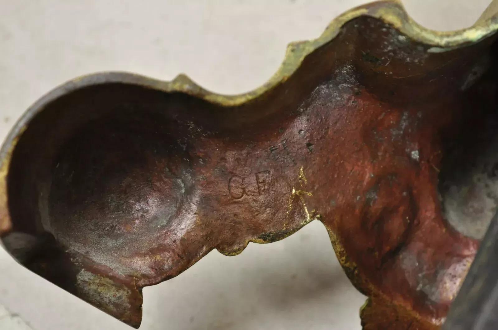 Vintage Beethoven Face French Rococo Cañonera de latón para chimenea - Pareja en venta 1