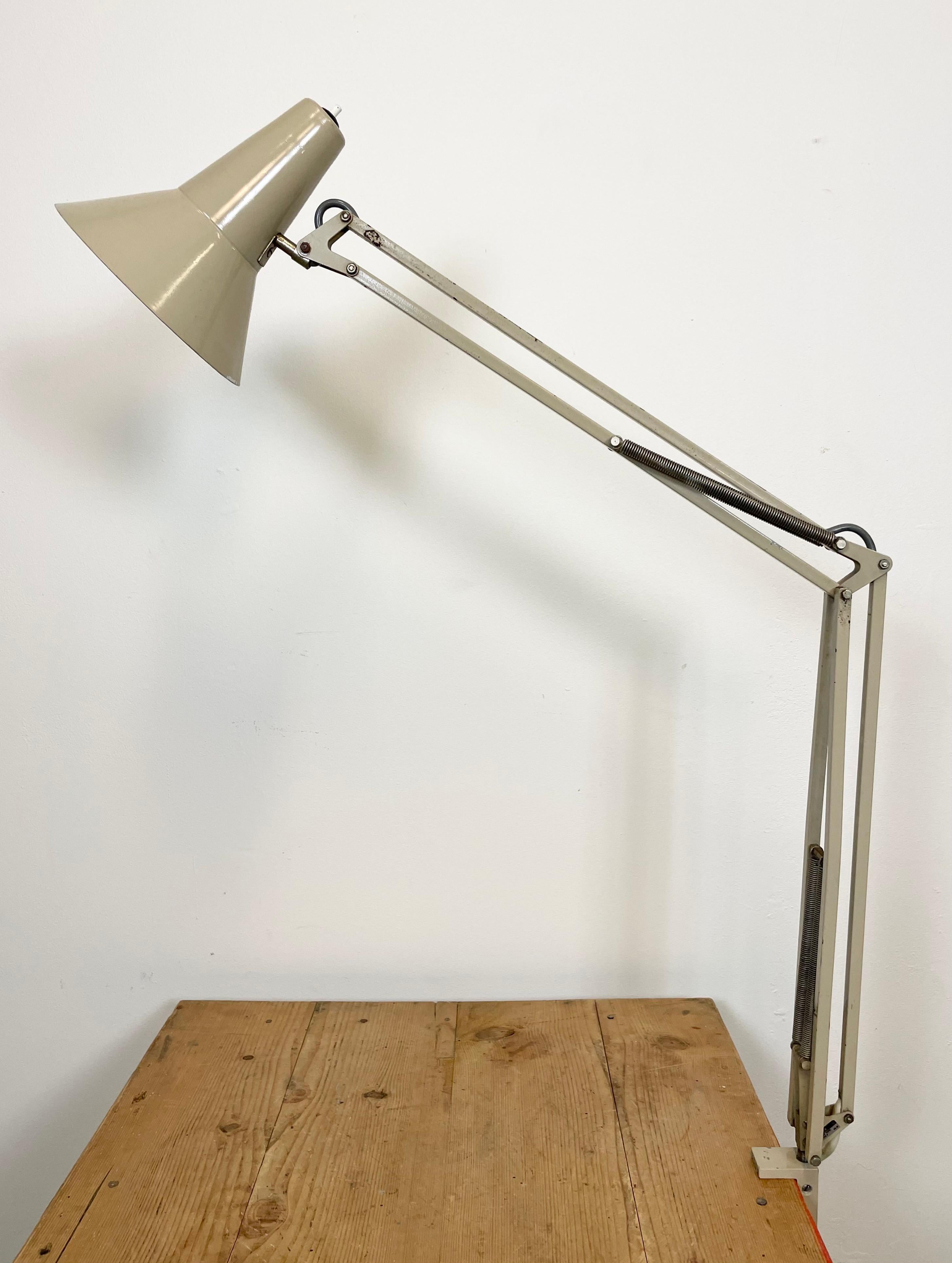 Industrial Vintage Beige Architect Table Lamp from Fax, 1970s For Sale