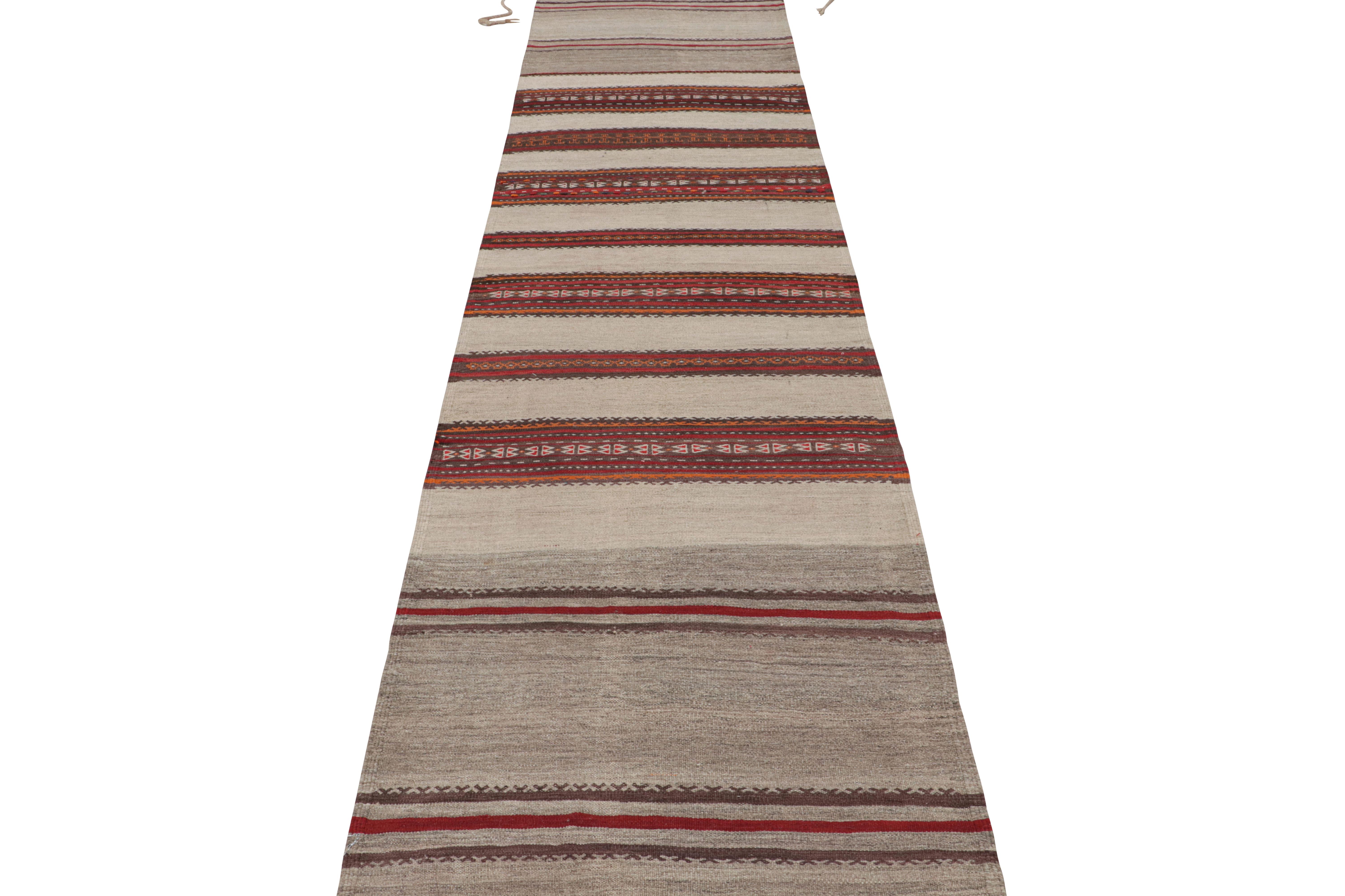 Alfombra de lana persa Kalat vintage beige, marrón y roja by Rug & Kilim en Bueno estado para la venta en Long Island City, NY
