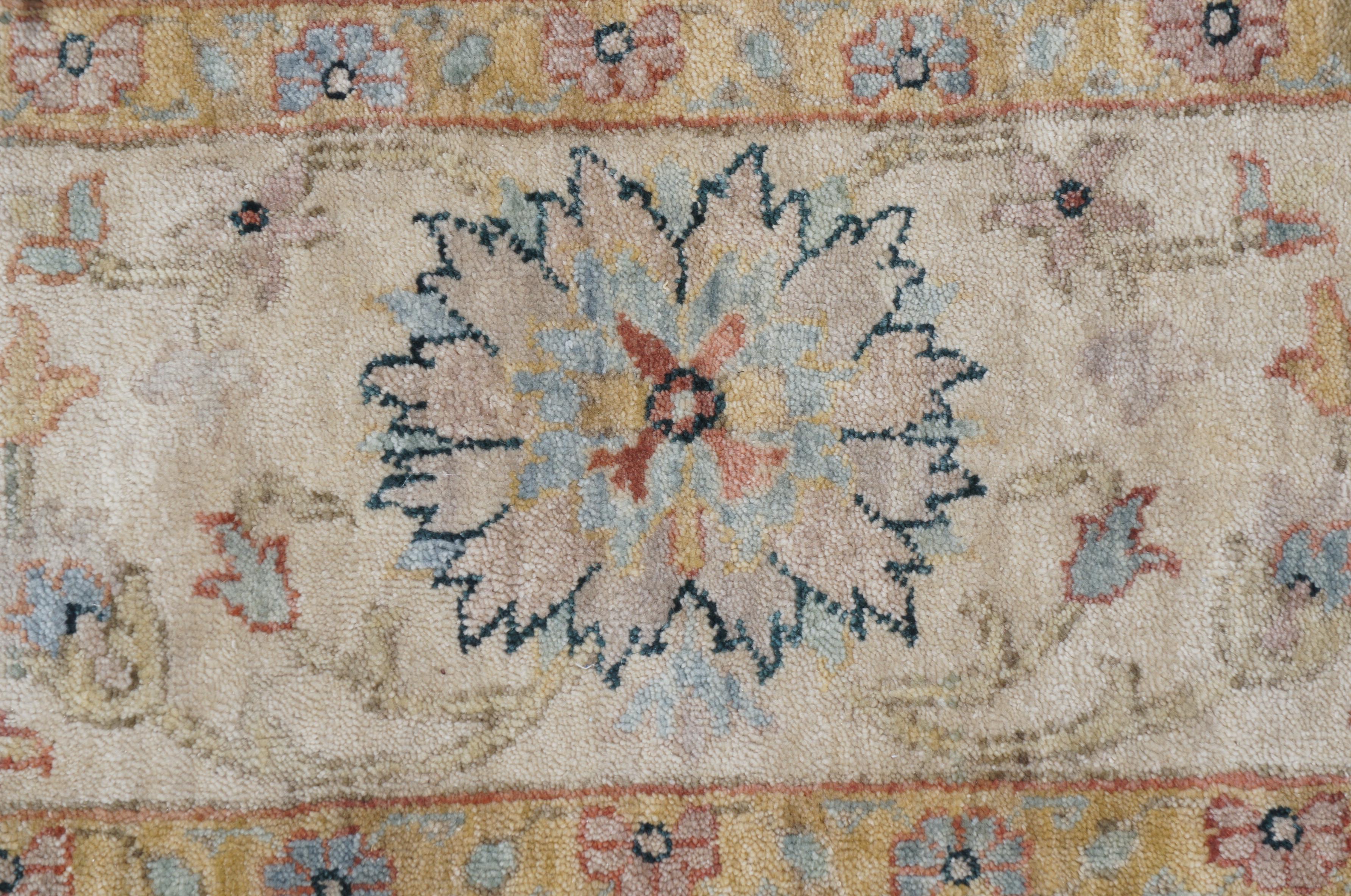 Vintage Beige Floral All-Over Wool Area Rug Carpet 1