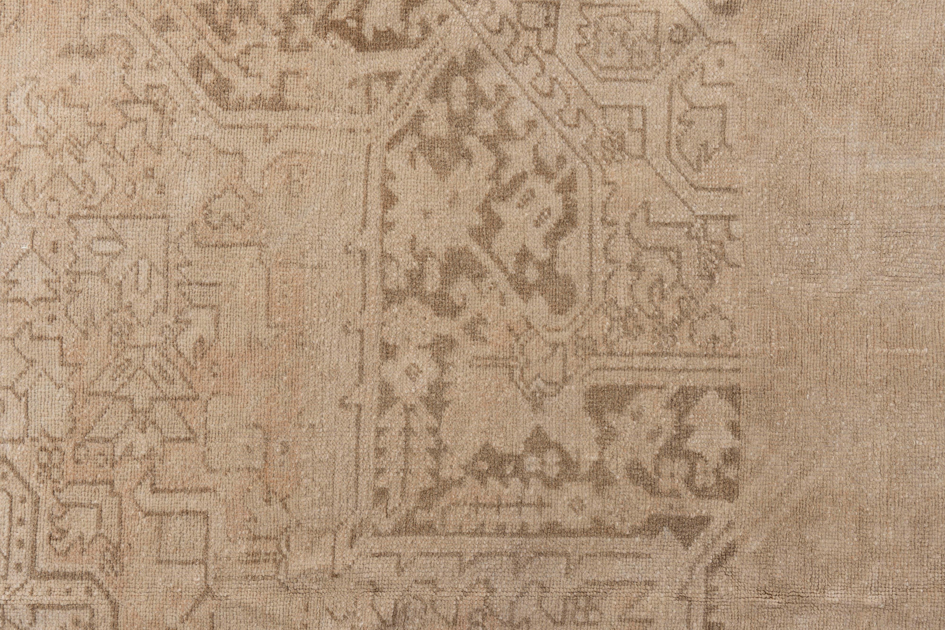 Vintage Beige Persisch Heriz Teppich  9'5 X 12'8 im Zustand „Gut“ im Angebot in New York, NY