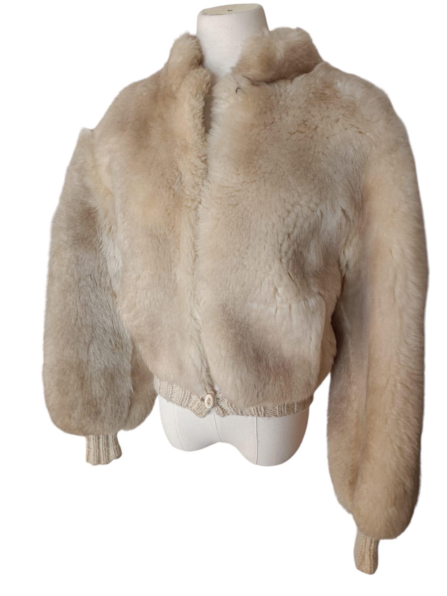 Vintage Beige Shearling Fur Coat (Size 6-S) 1