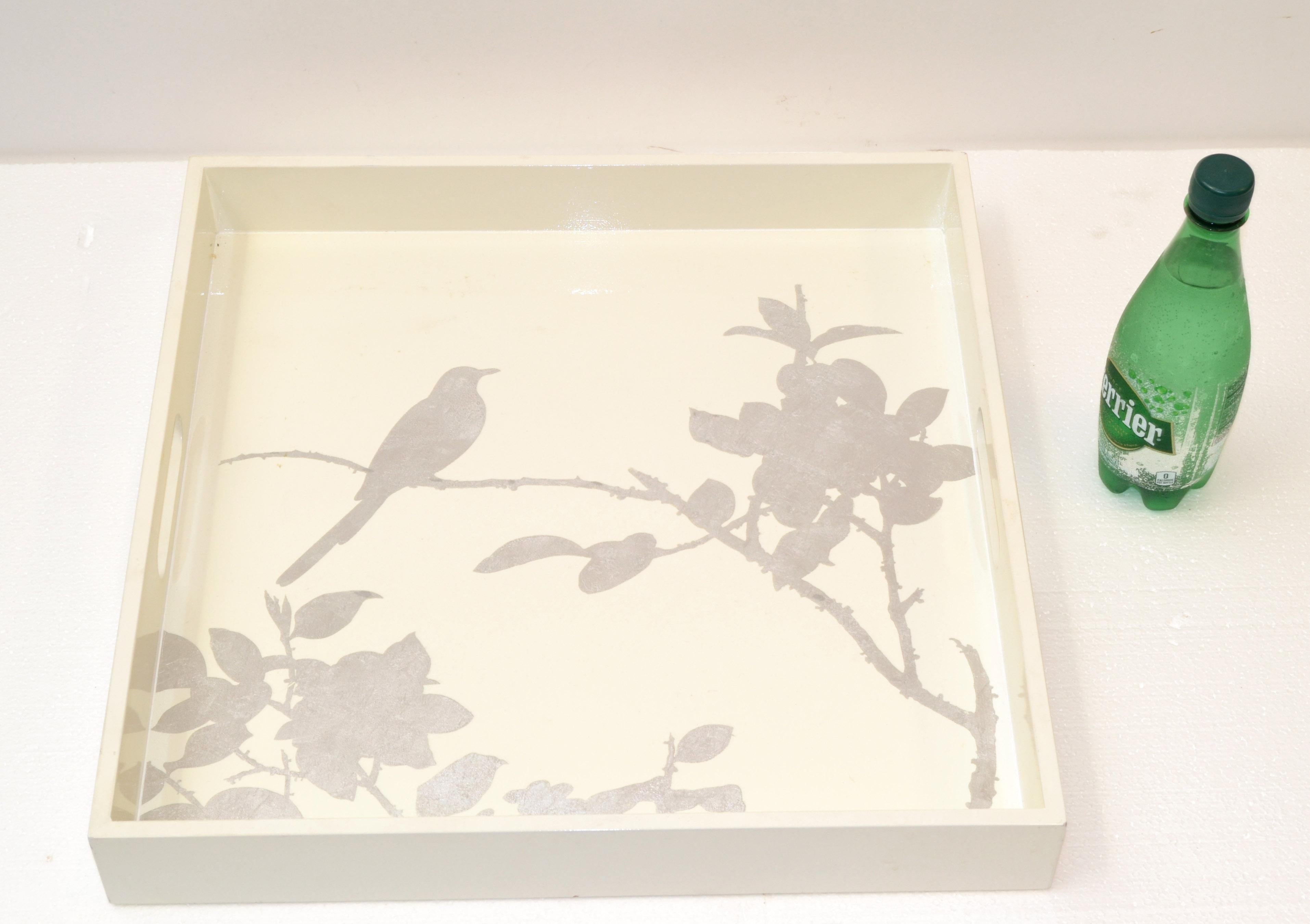 Vintage Beige Square Breakfast Tray Hand-Painted Silver Leaf Bird Tree Branch In Good Condition For Sale In Miami, FL