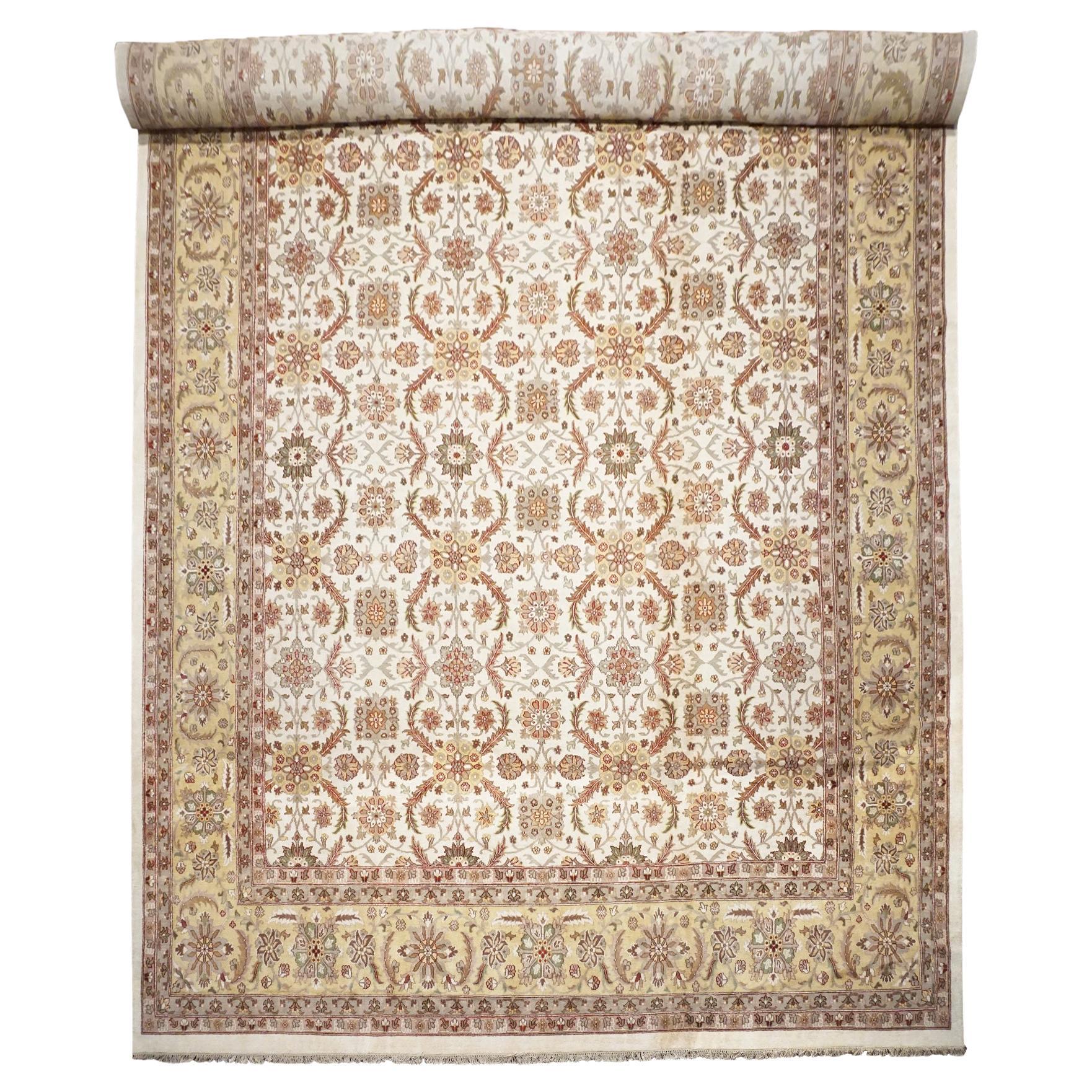 Beige Sultanabad-Schmuckstücke im Angebot