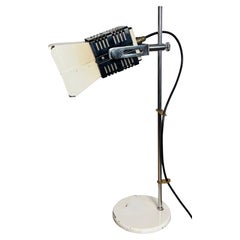 Lámpara de mesa vintage beige , años 70