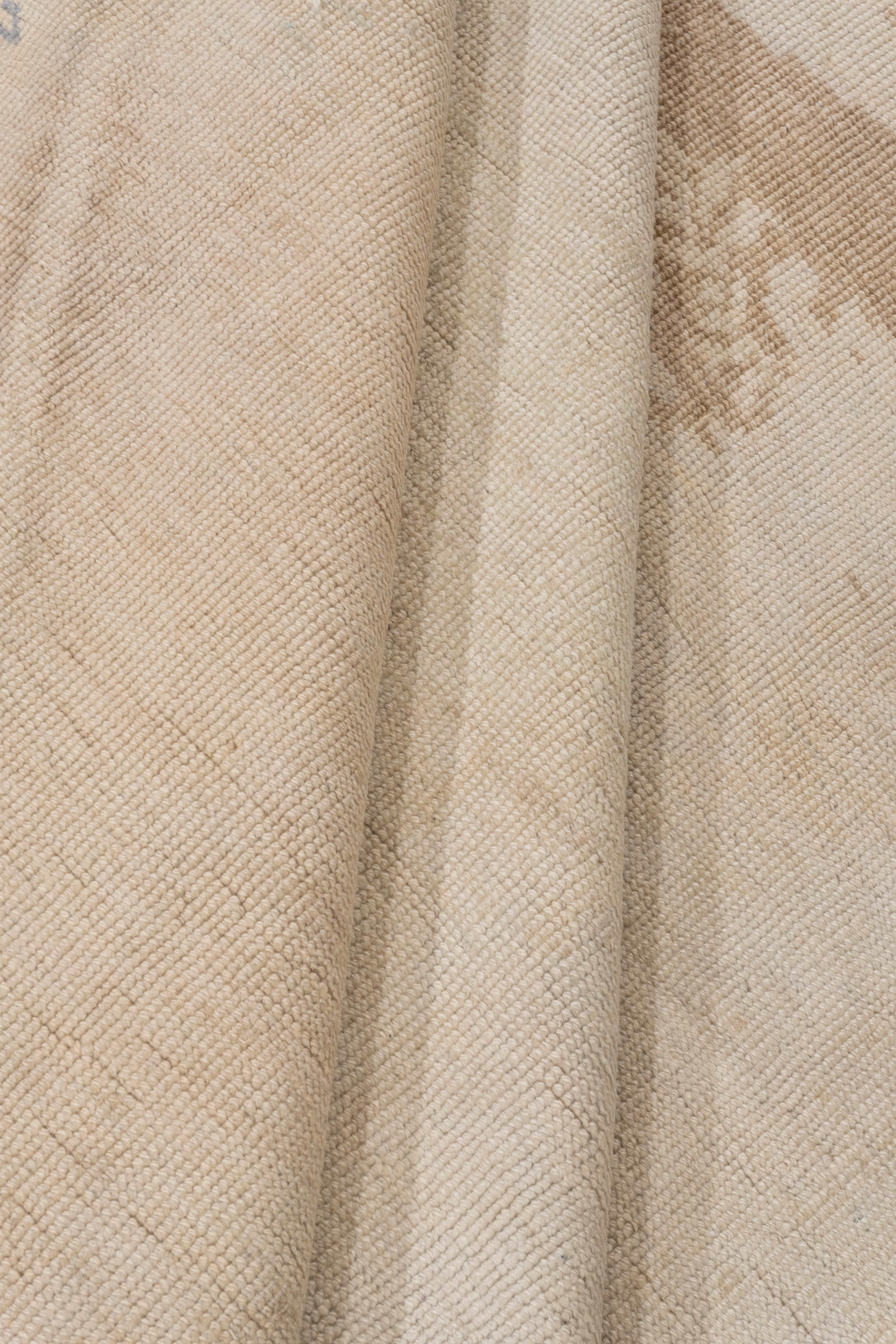 Tappeto Vintage Beige Turkish Kars 7'3 X 10'2 in vendita 2