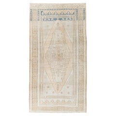 Türkischer Oushak-Teppich in Vintage Beige  5'3 x 9'9