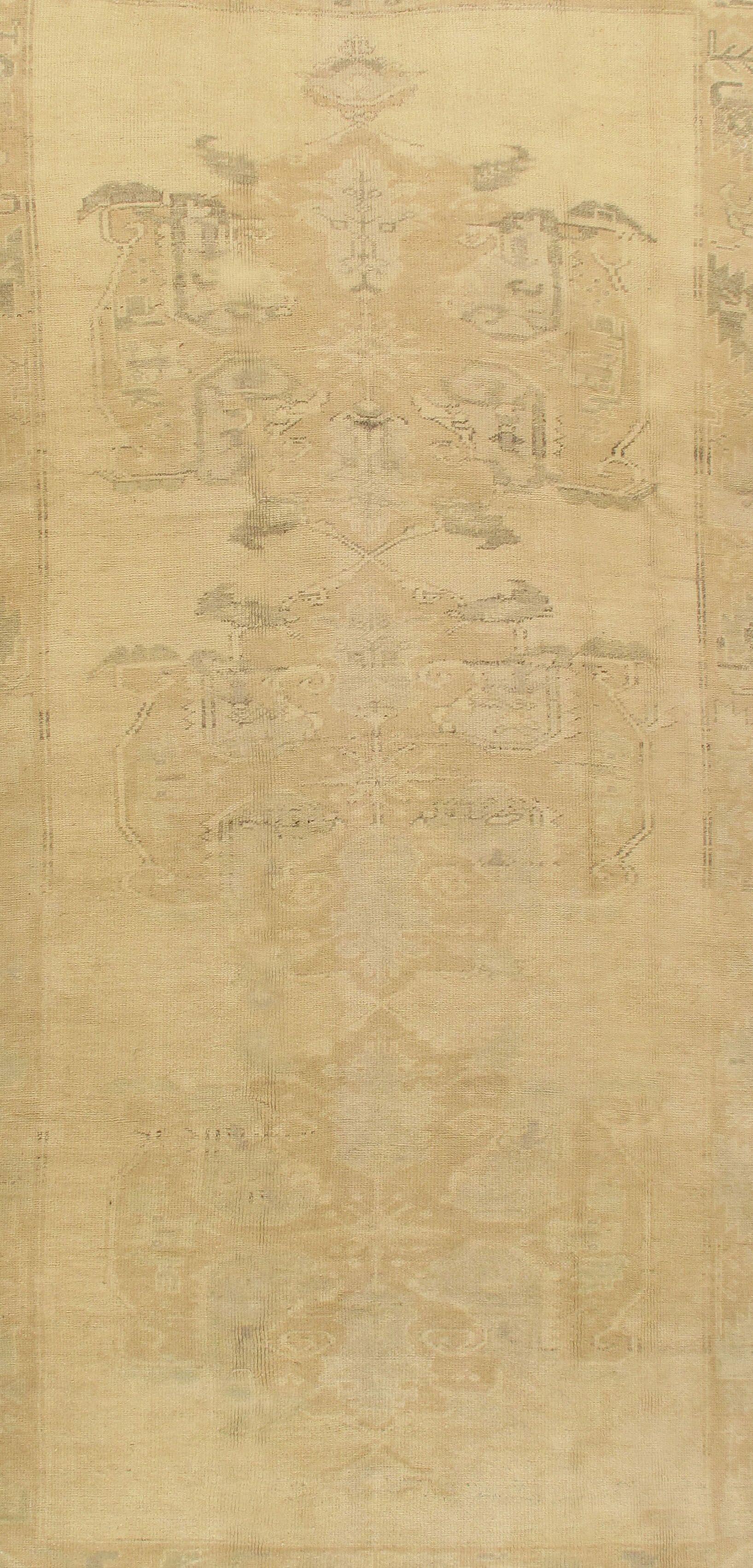 Vintage Beige Türkisch Oushak Teppich, 5'8 x 11' im Angebot 2