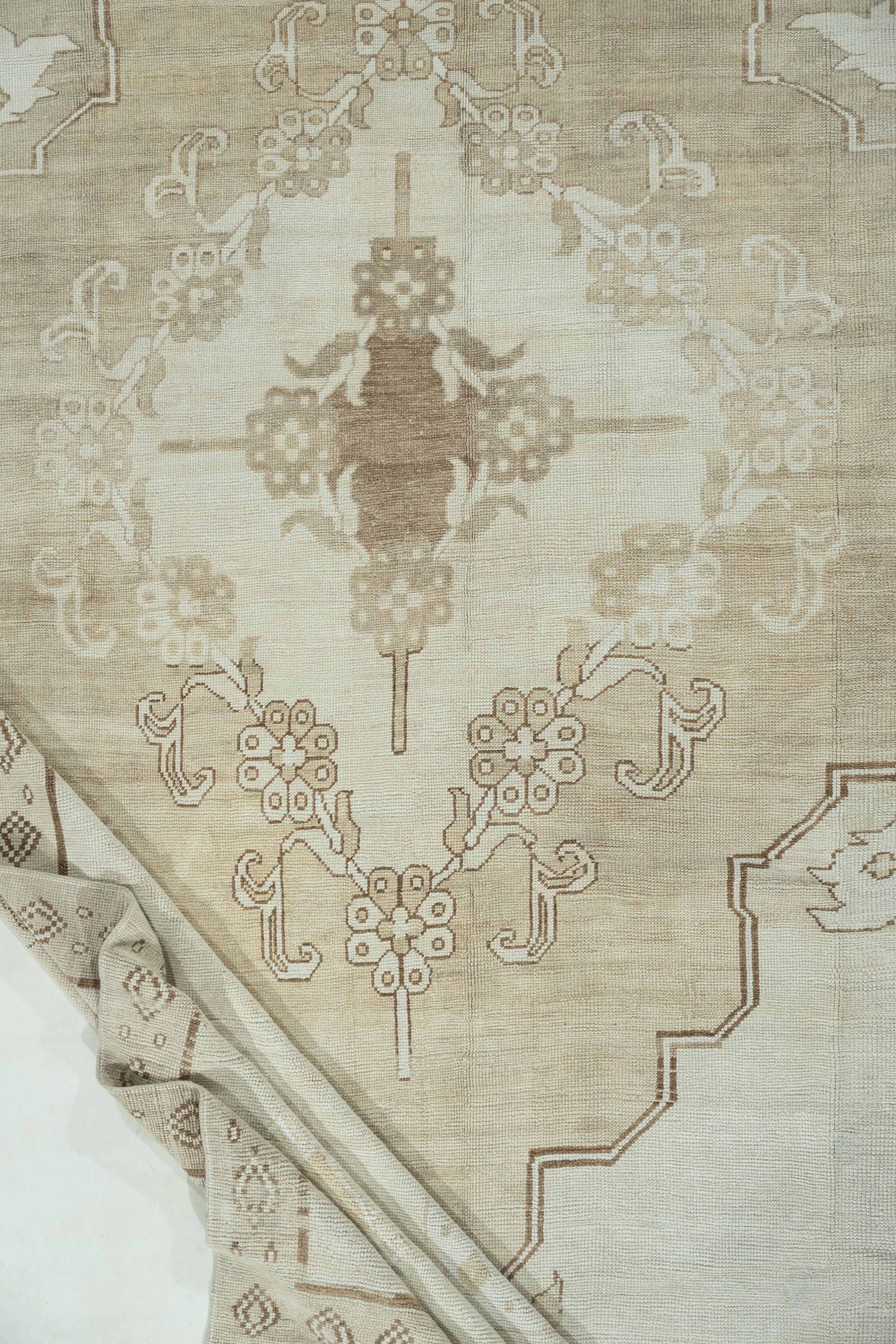 Lana Vintage Rugs beige in lana turca annodata a mano Oushak in vendita