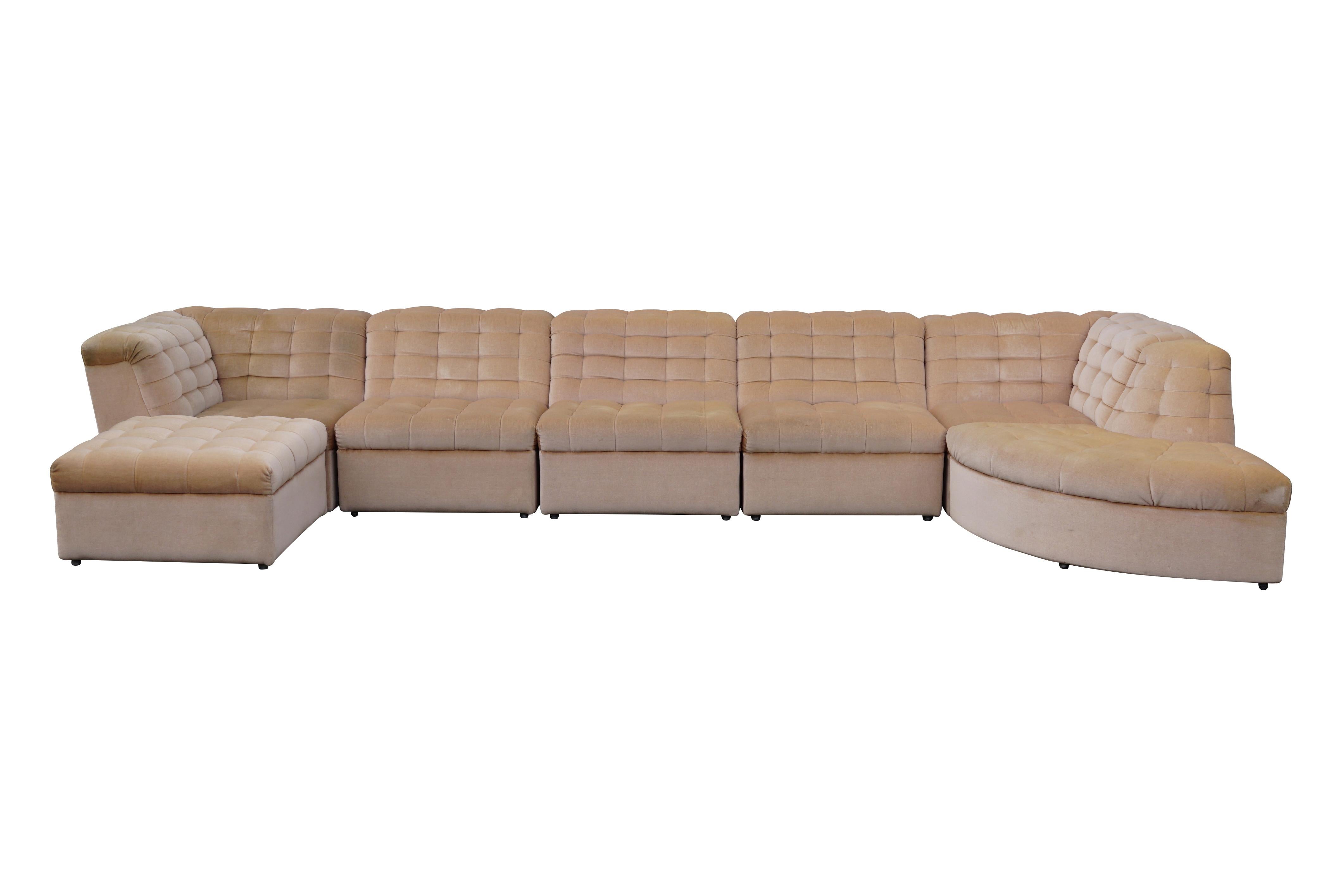 Divano componibile in velluto beige vintage di Laauser 7 elementi, Germania anni '70 in vendita 3