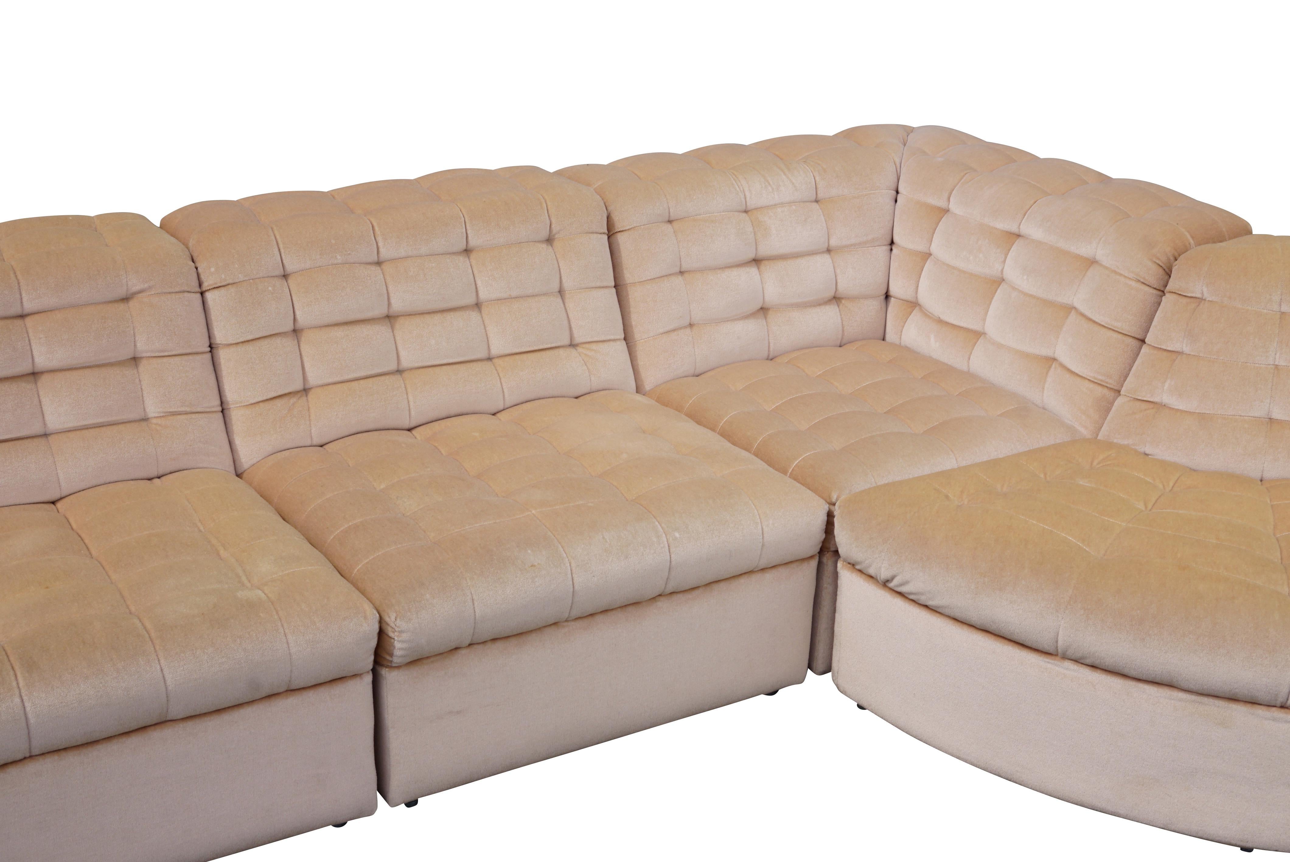 Tedesco Divano componibile in velluto beige vintage di Laauser 7 elementi, Germania anni '70 in vendita