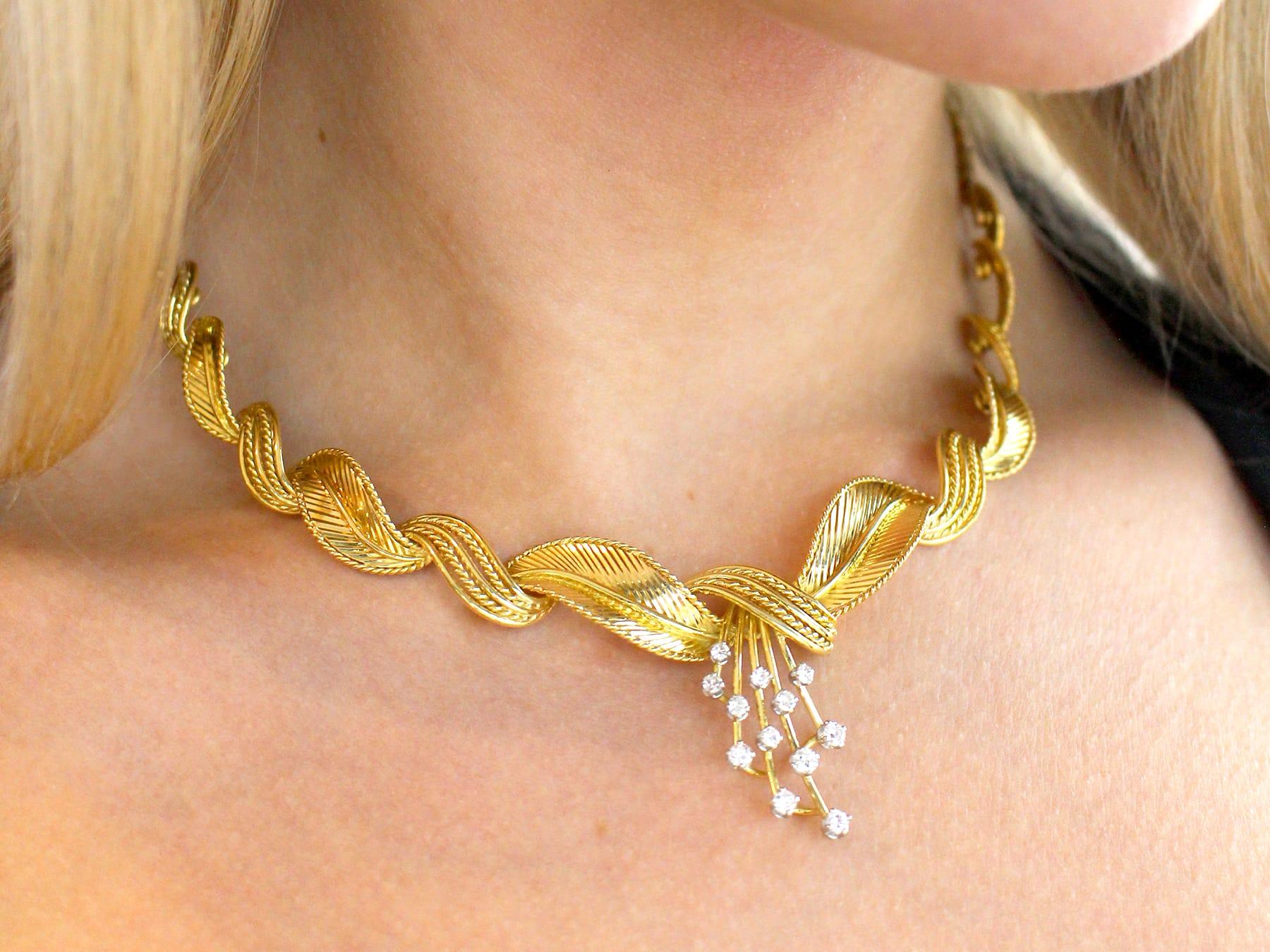 Vintage Belgian 1950s Diamond and Yellow Gold Necklace In Excellent Condition For Sale In Jesmond, Newcastle Upon Tyne
