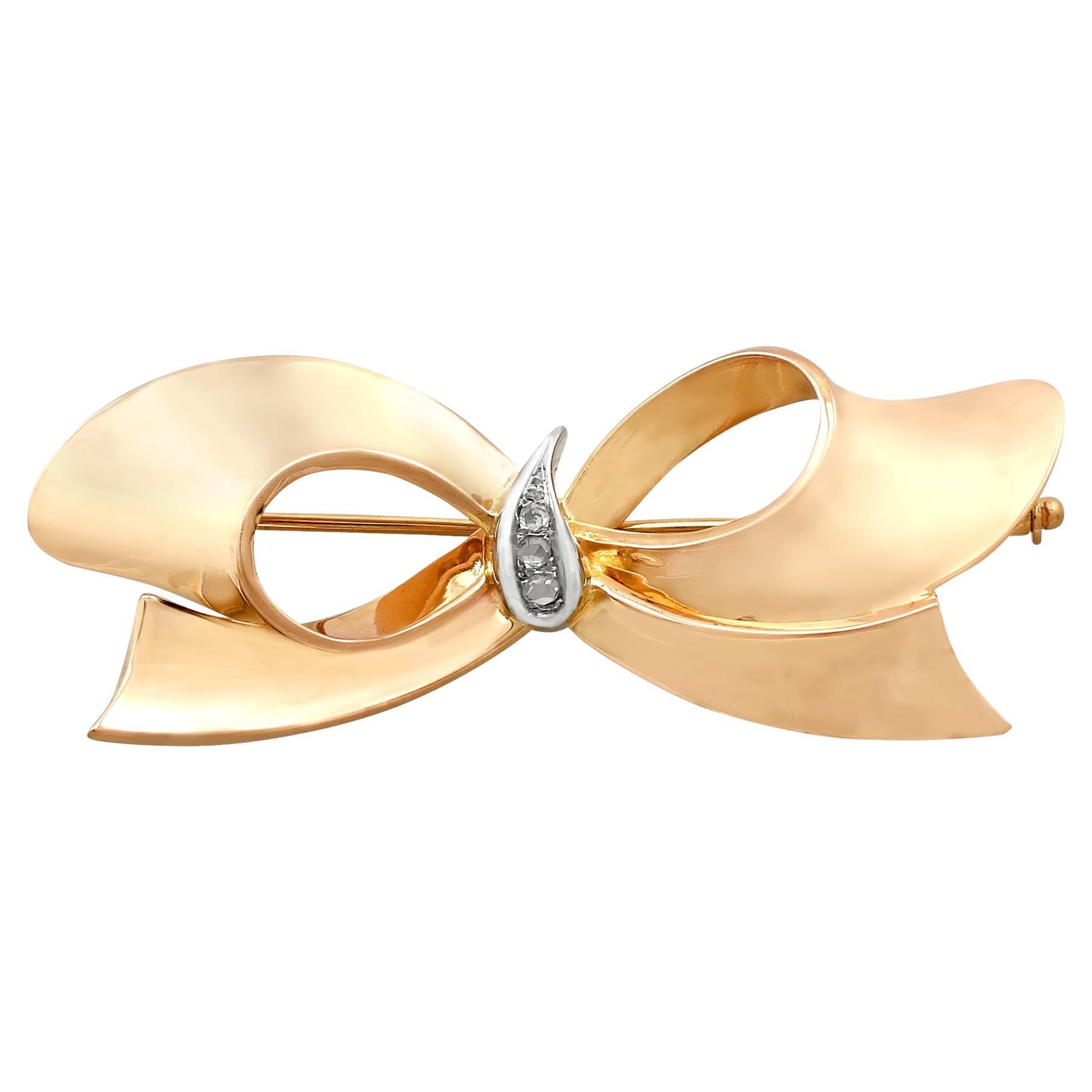 Vintage Belgian Diamond and Yellow Gold Bow Brooch Circa 1940 For Sale