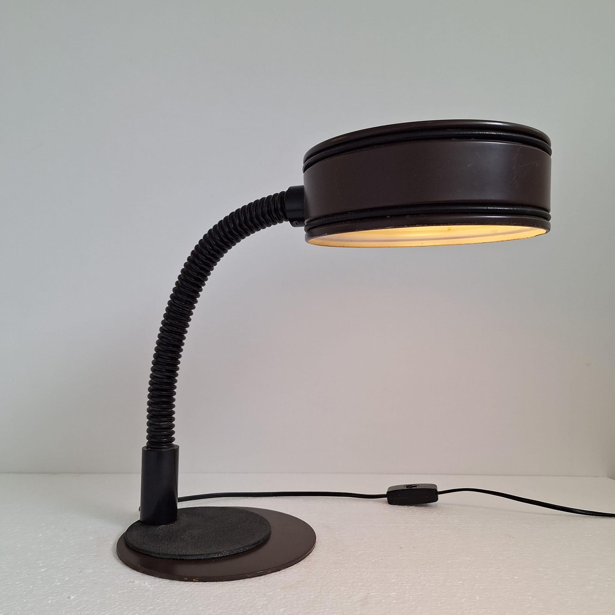 Metallo Lampada da tavolo belga a collo di cigno vintage per Massive Lighting in vendita