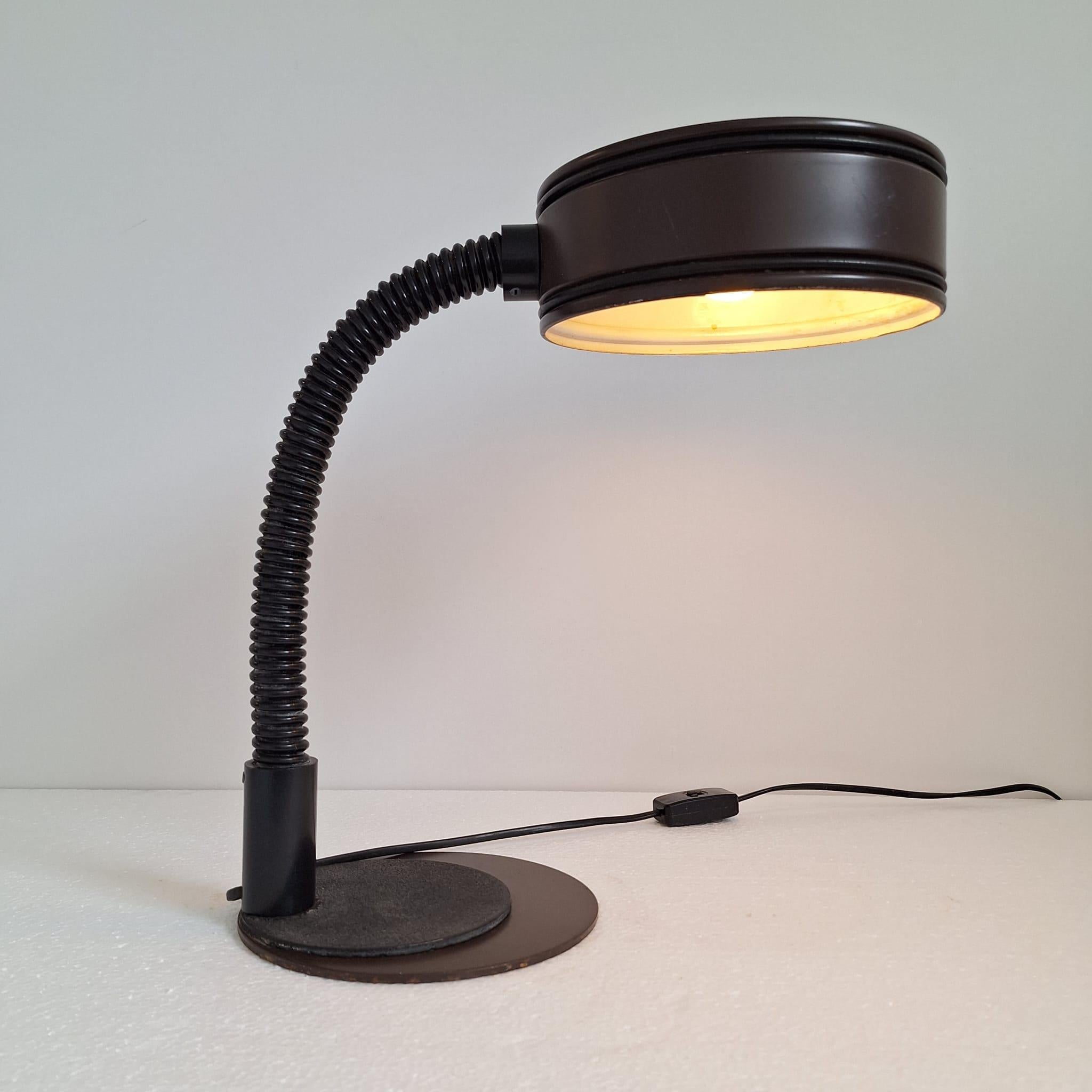 Lampada da tavolo belga a collo di cigno vintage per Massive Lighting in vendita 3