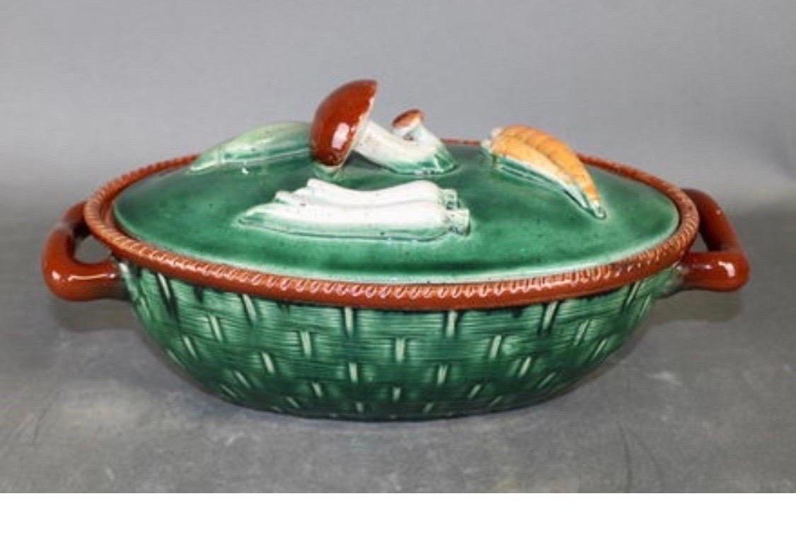 Cazuela de cerámica con tapa de mayólica belga vintage  - Motivo seta Moderno de mediados de siglo en venta