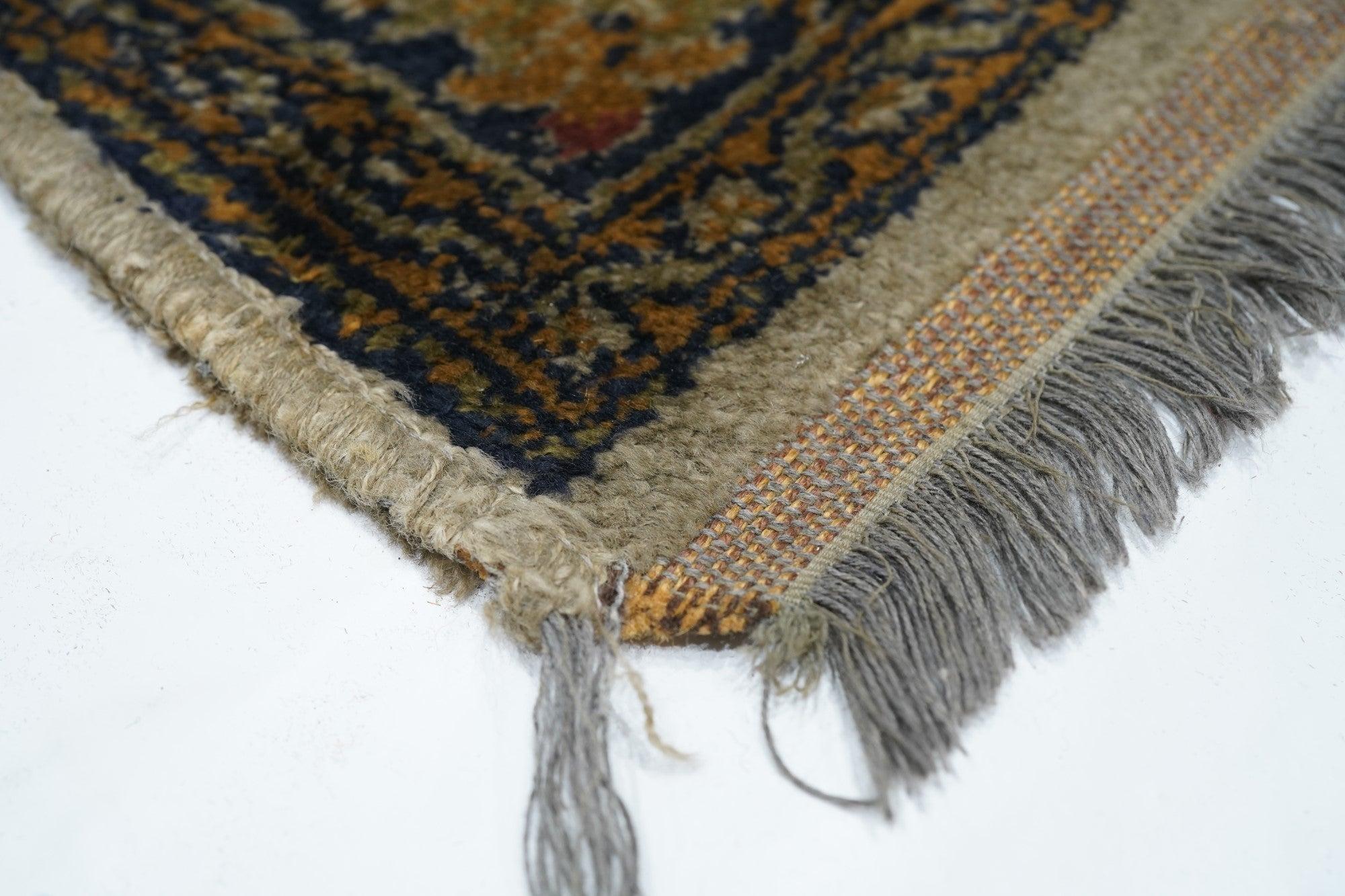 Persiano Tappeto Vintage By 3'1'' x 4'2'' in vendita