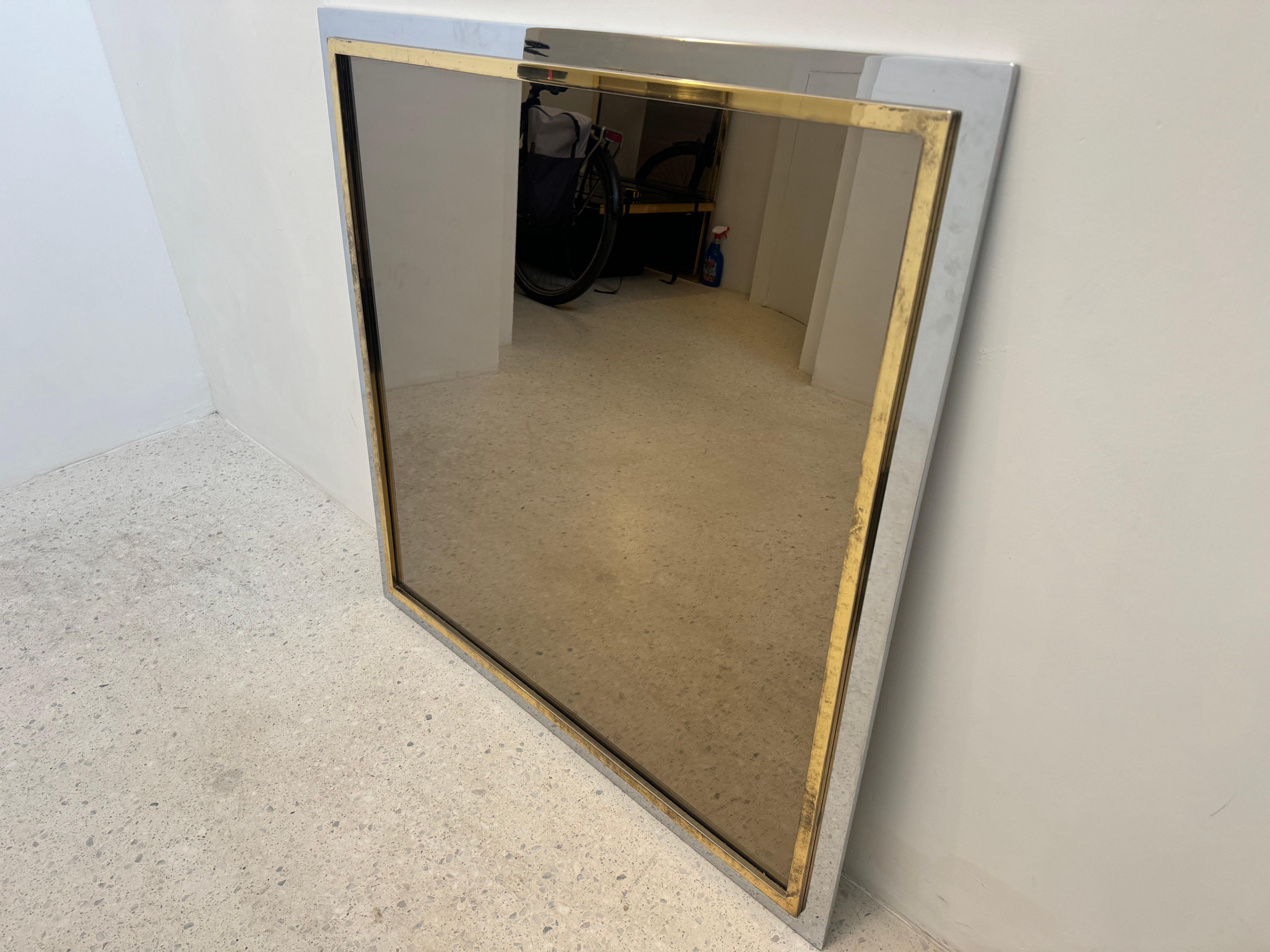 Miroir chromé Belgo avec cadre en laiton et chrome, 1970 Bon état - En vente à Brussel, BE