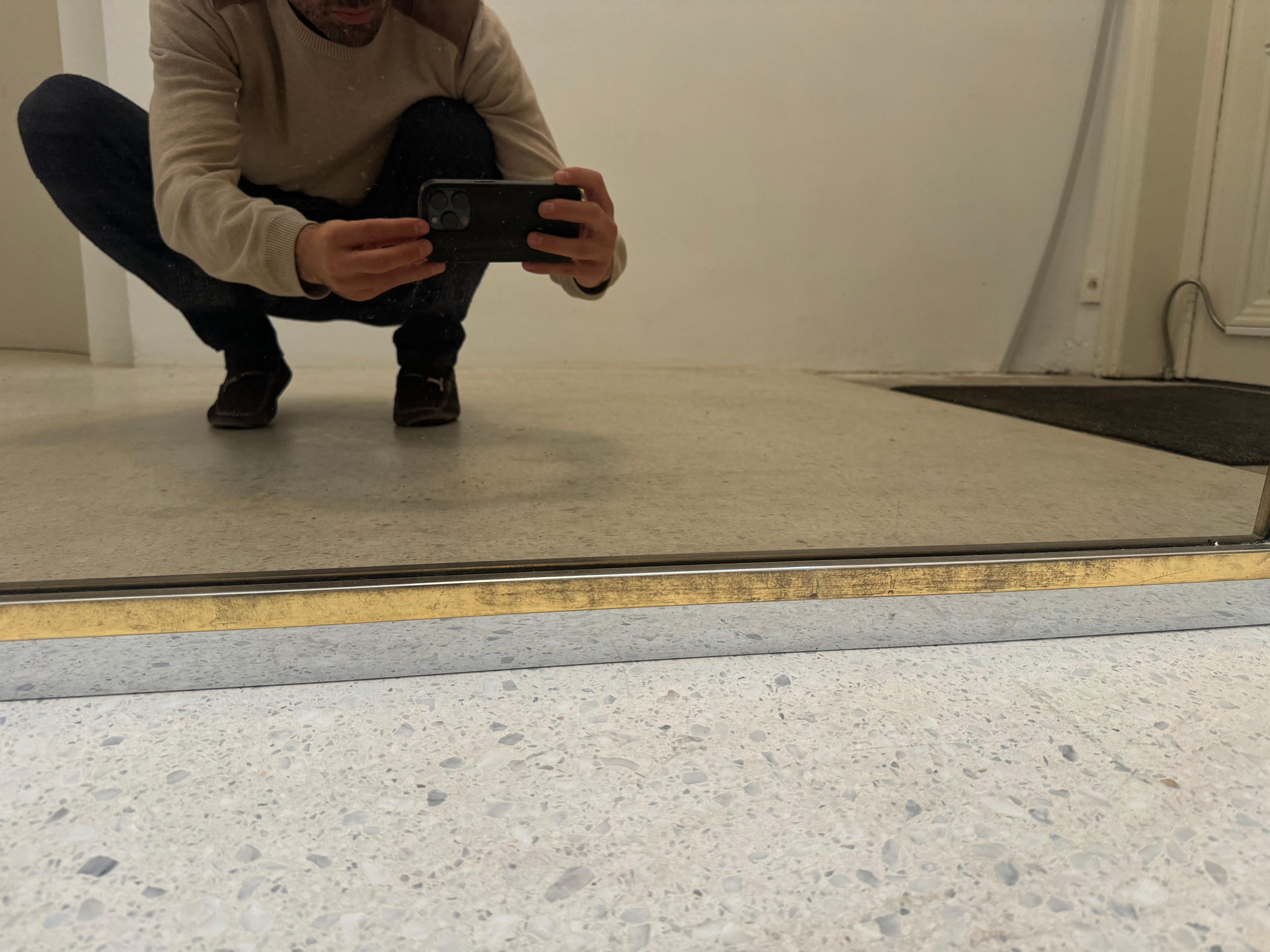 Fin du 20e siècle Miroir chromé Belgo avec cadre en laiton et chrome, 1970 en vente