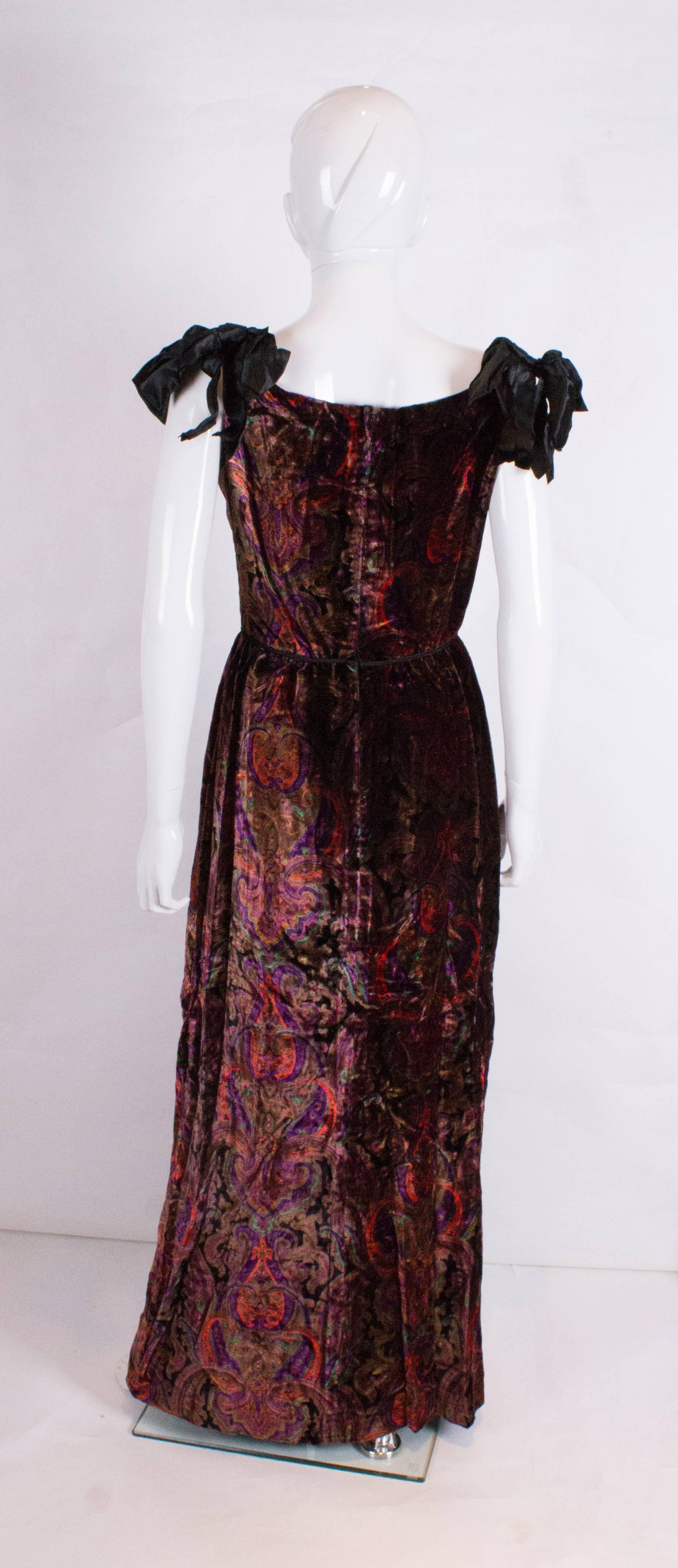  Vintage Bellville Sassoon Silk Velvet Evening Gown In Excellent Condition For Sale In London, GB