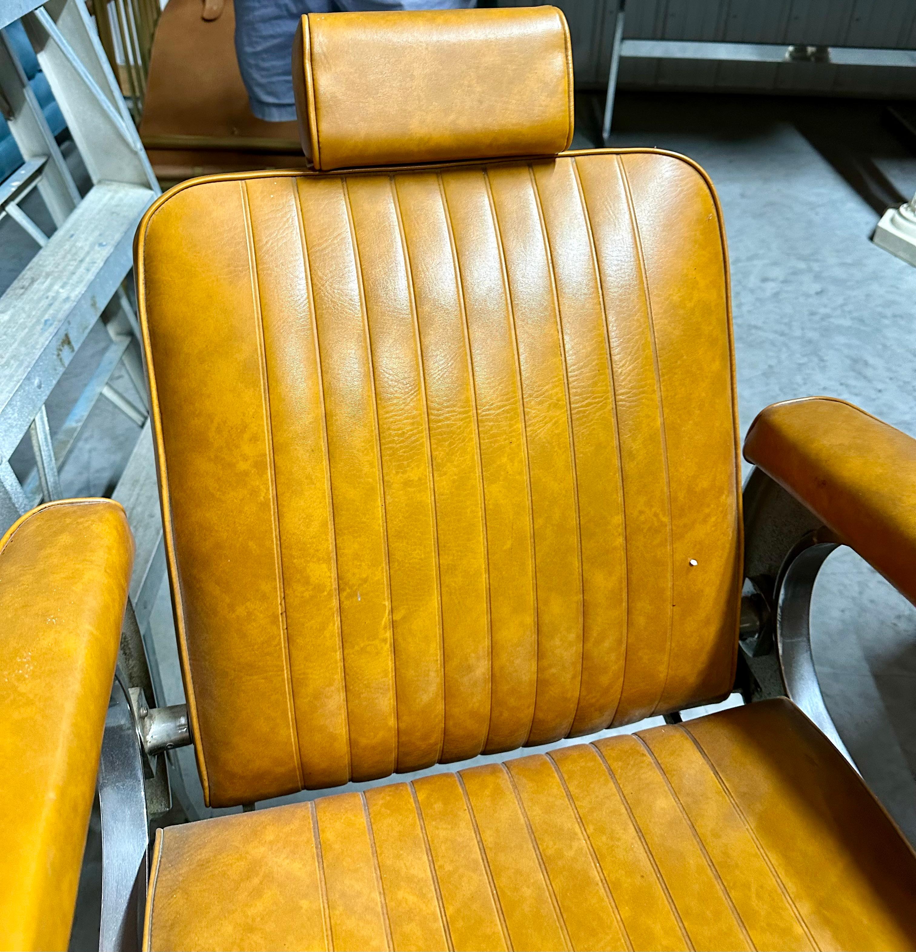 Silla de Barbero Vintage Belmont en venta 1