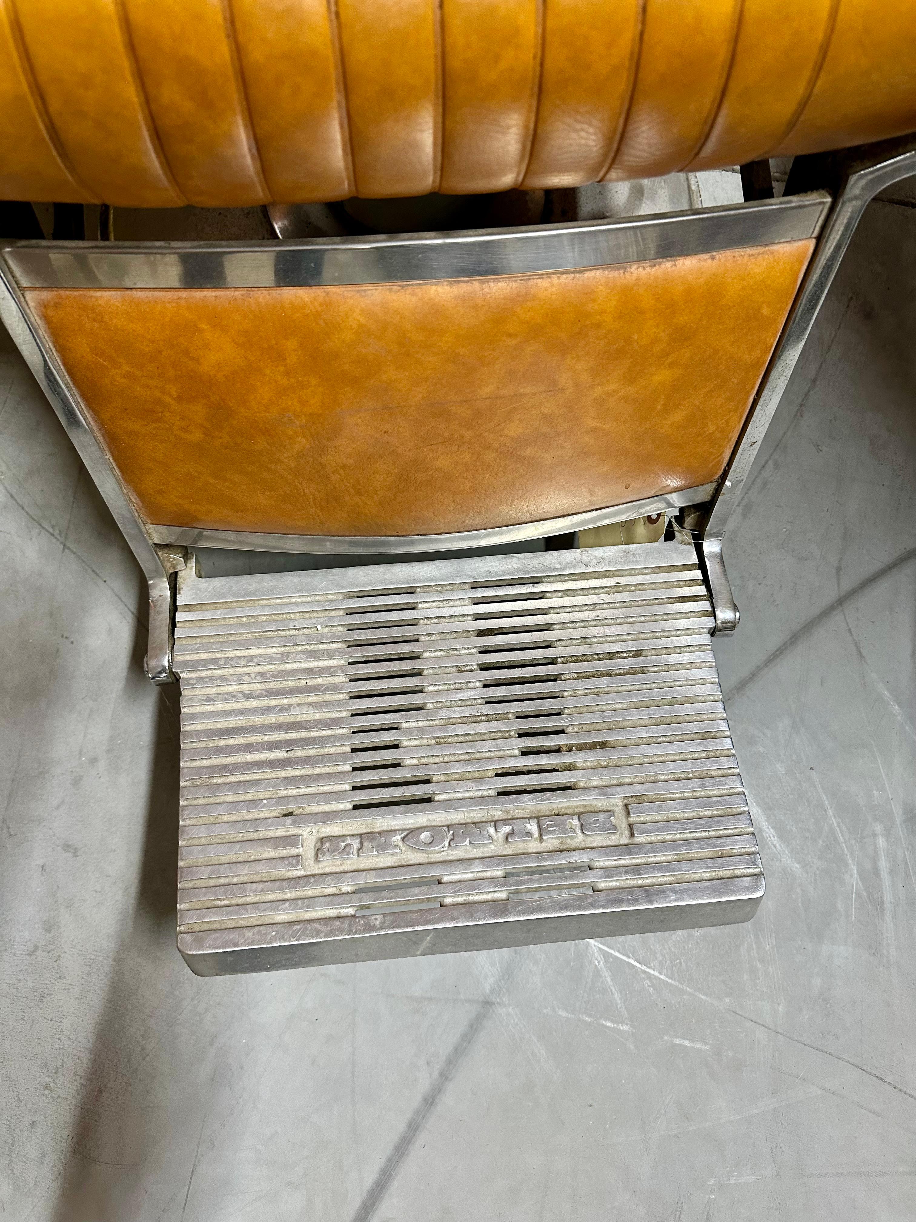 Silla de Barbero Vintage Belmont en venta 2