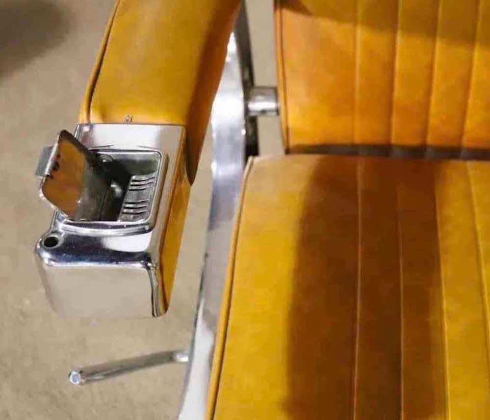 Mid-Century Modern Vintage Belmont Barber Chair - single