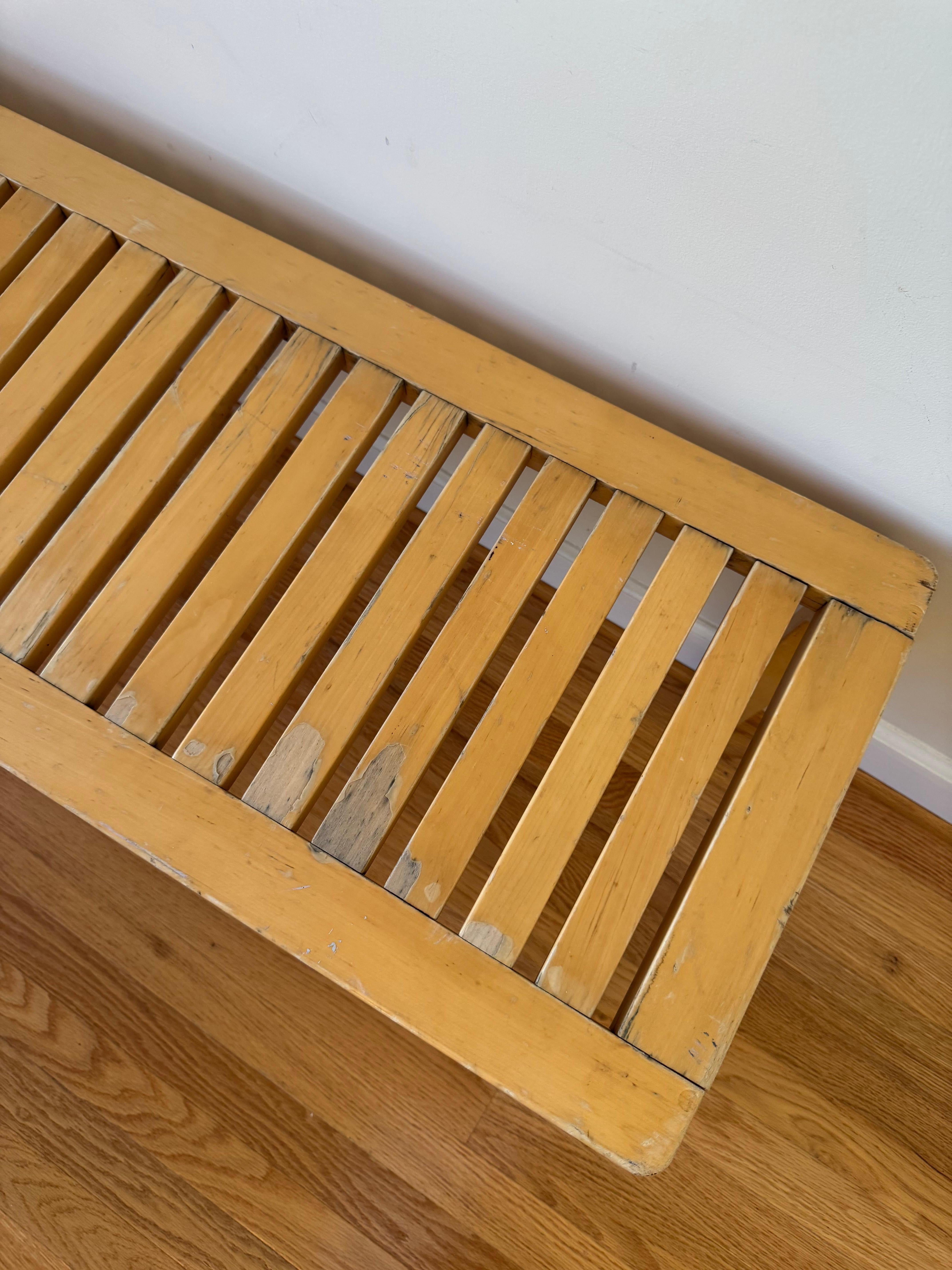 Vintage Bench 153A by Alvar Aalto for Artek im Zustand „Relativ gut“ im Angebot in Centreville, VA