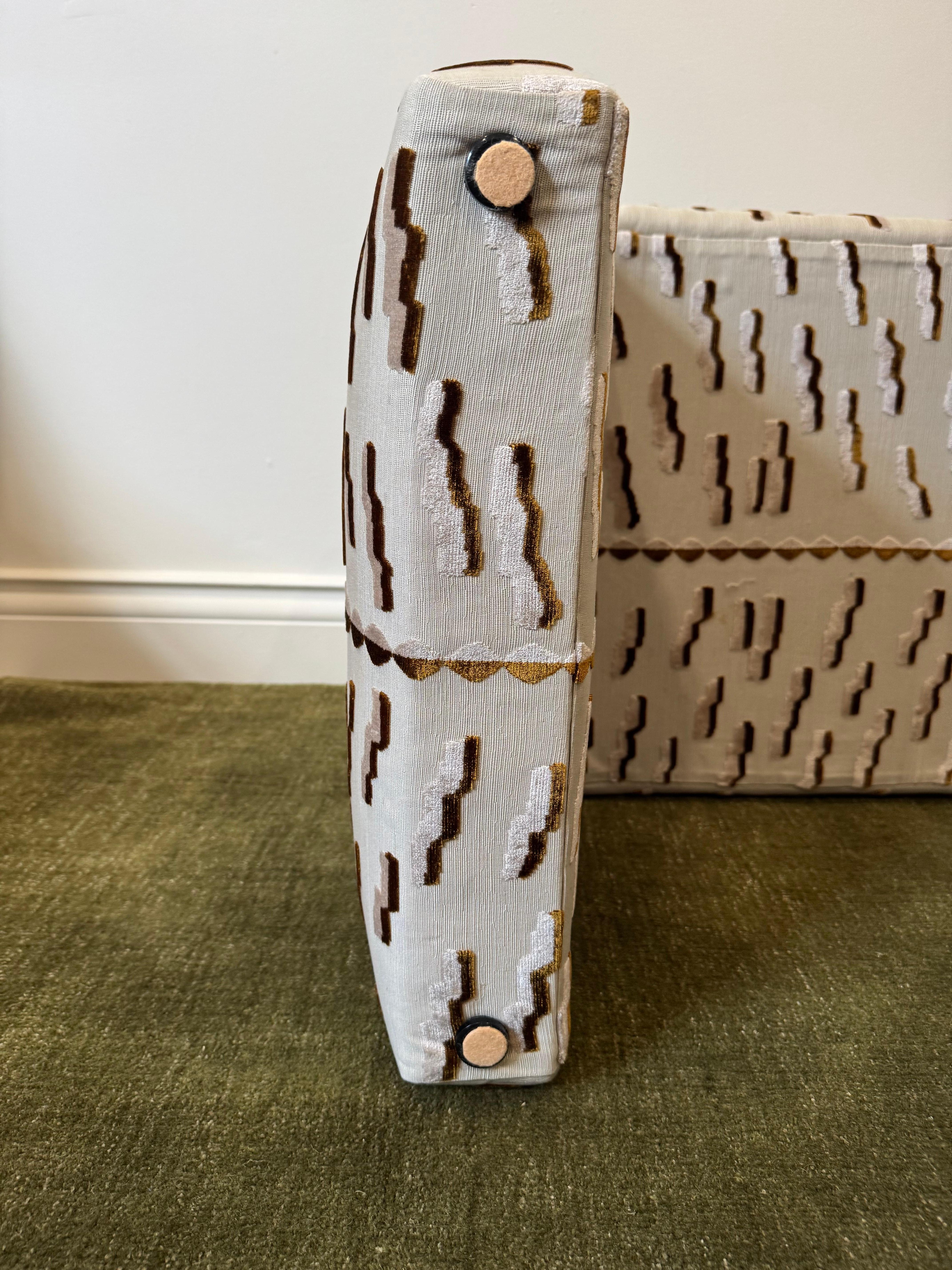 Vintage Bench in Dedar Milano “Tiger Beat” Jacquard Velvet in vendita 3