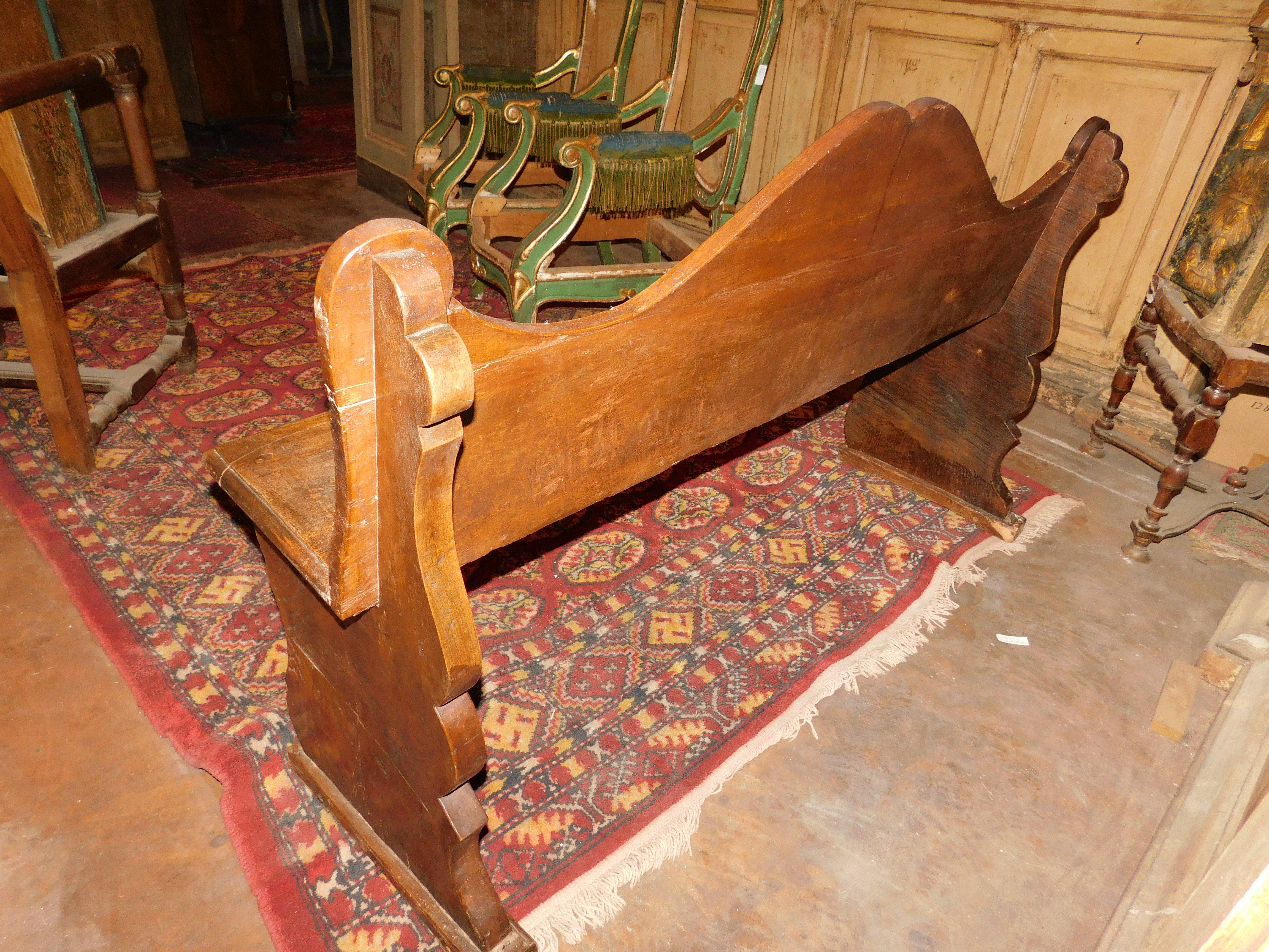 Walnut Vintage Bench in solid walnut wood, from Piedmont (Italy) For Sale