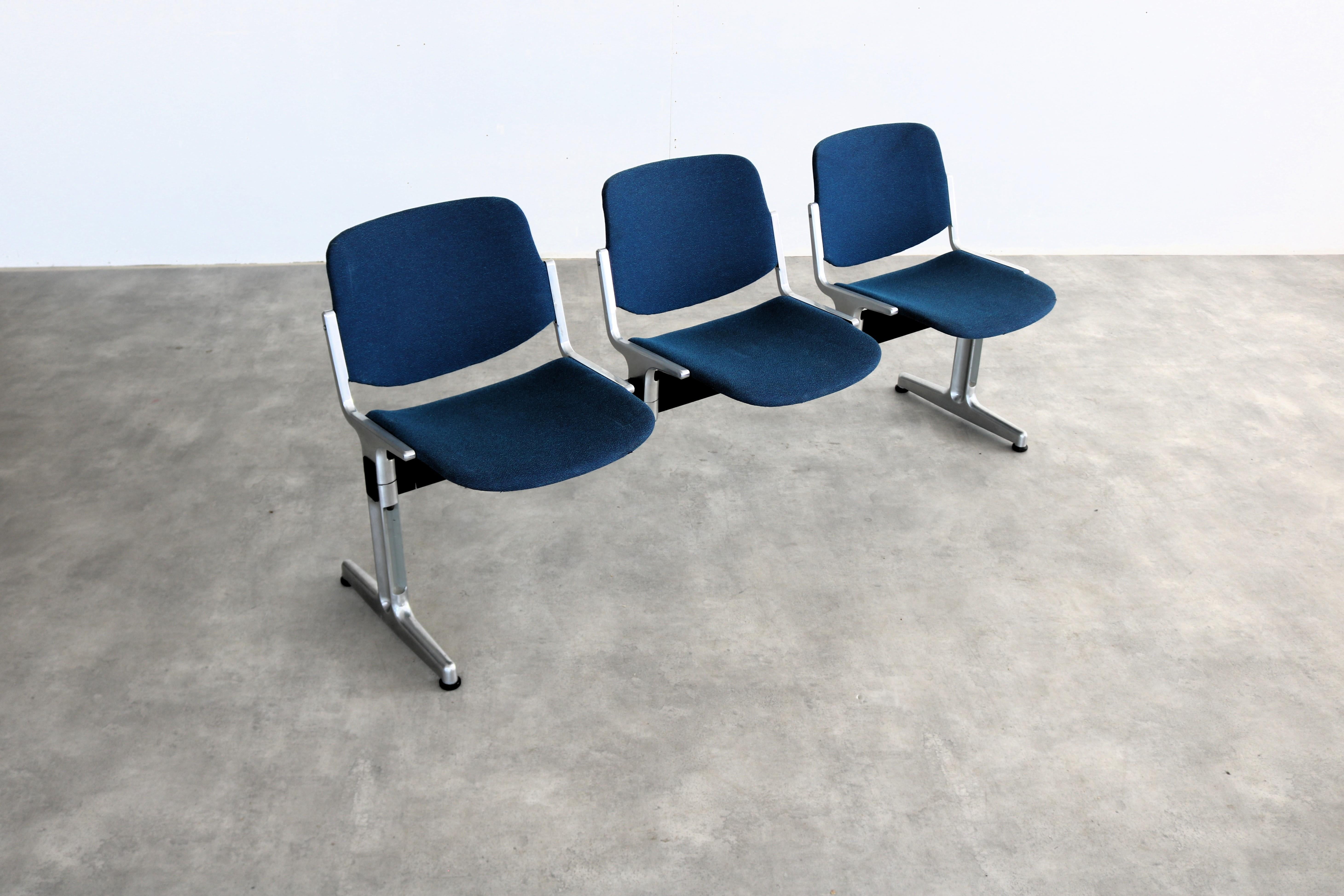 Vintage bench  waiting room bench  1970s  Castelli For Sale 3
