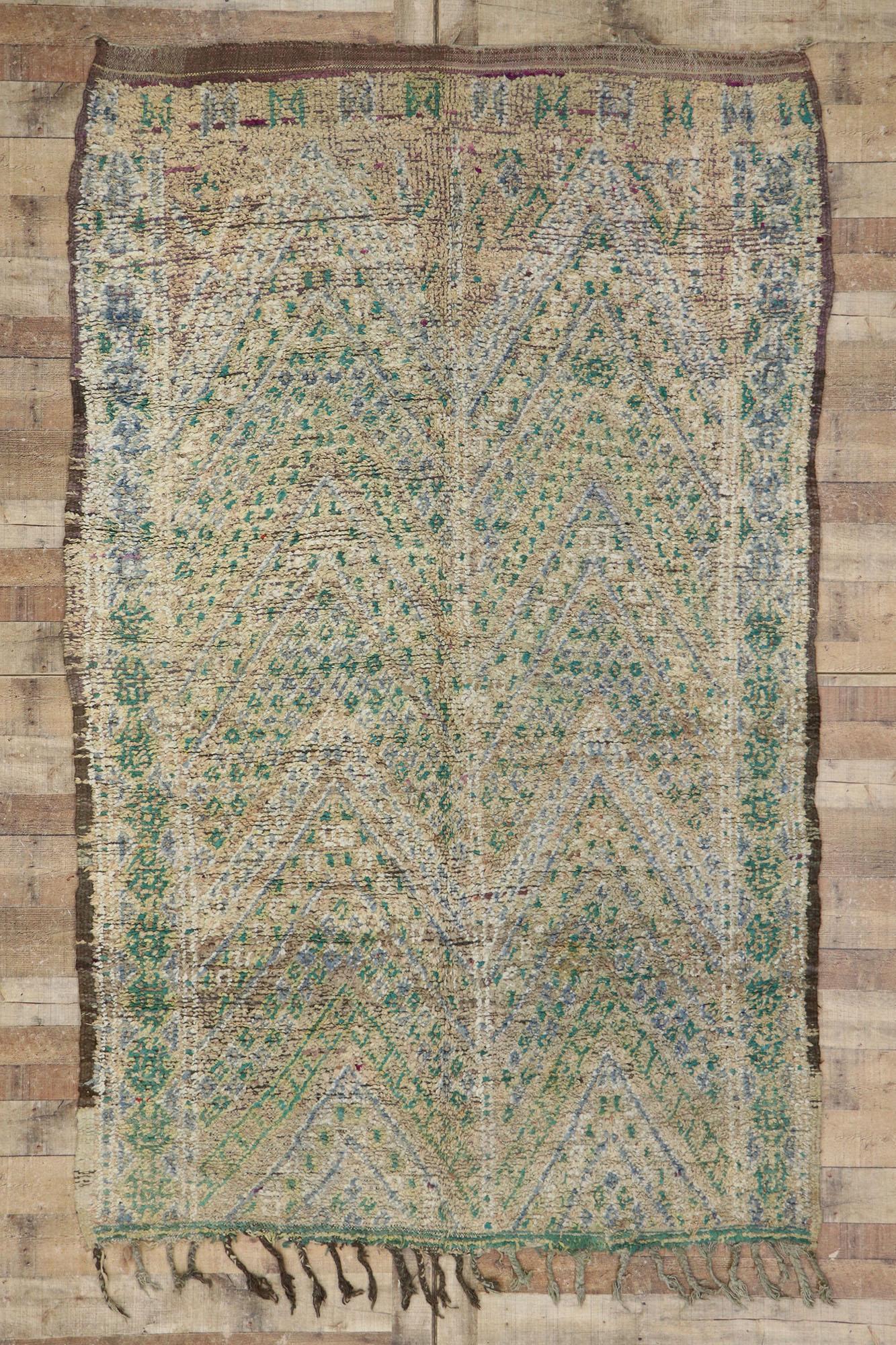 Marokkanischer Beni M'Guild-Teppich im Vintage-Stil, Berberbesatz aus Marokko (20. Jahrhundert) im Angebot