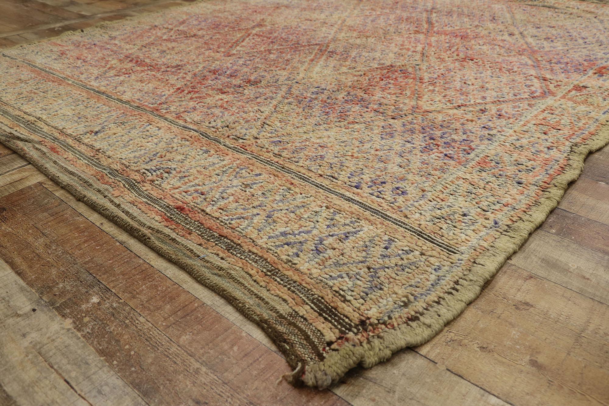 Marocain 1960's Beni MGuild Berber Moroccan Carpet with Modern Style en vente