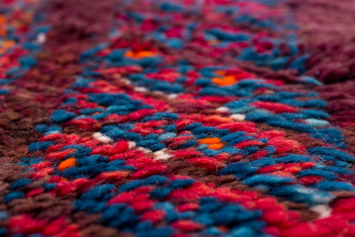 Antique Beni Mguild Moroccan Wool Shag Midcentury Vintage Chevron Area Rug For Sale 5
