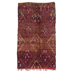 Tapis marocain Beni MGuild, breloque nomade rencontre le Jungalow Boho