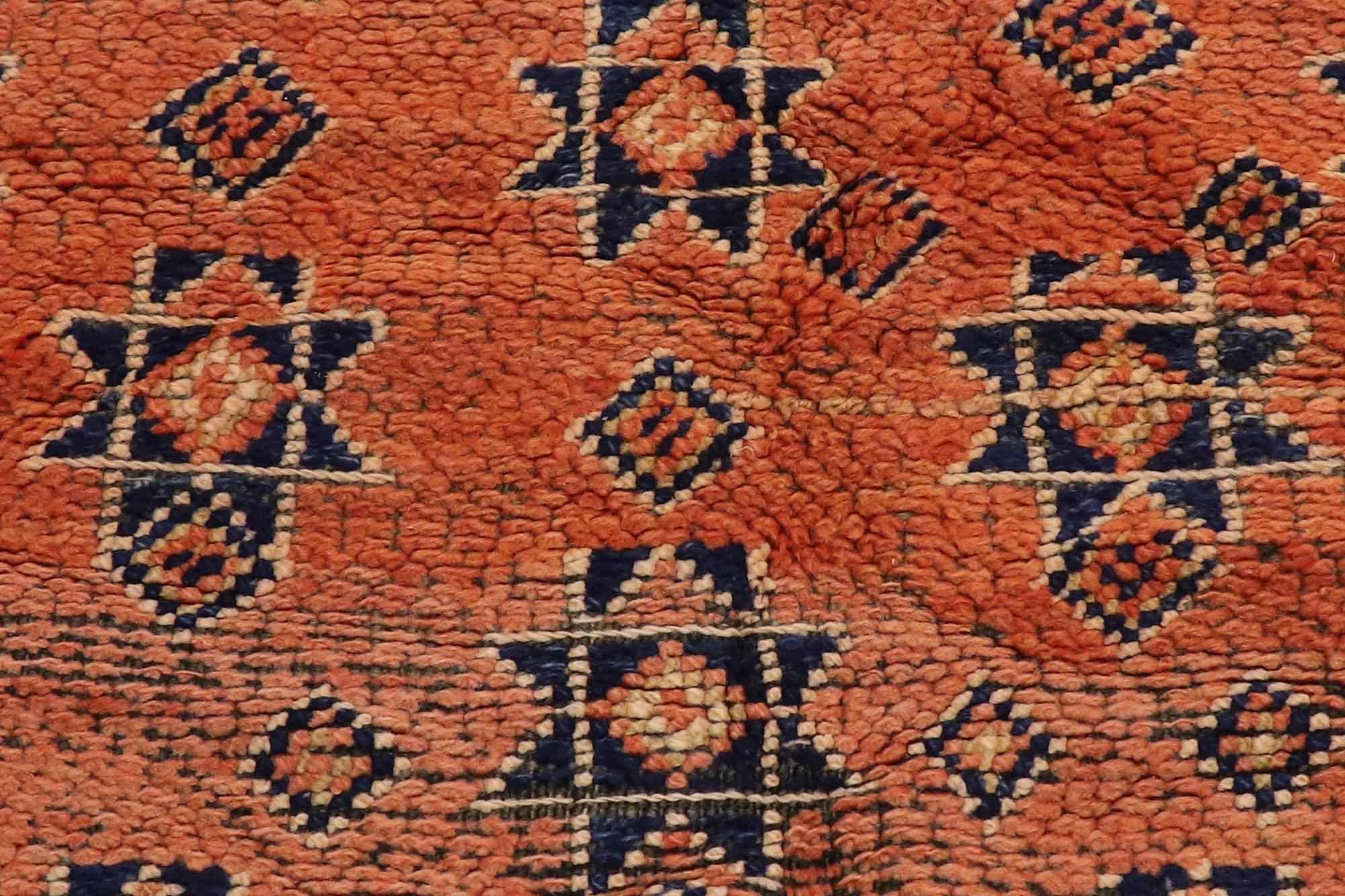 Vintage Beni MGuild Moroccan Rug, Midcentury Modern Meets Tribal Enchantment In Good Condition For Sale In Dallas, TX