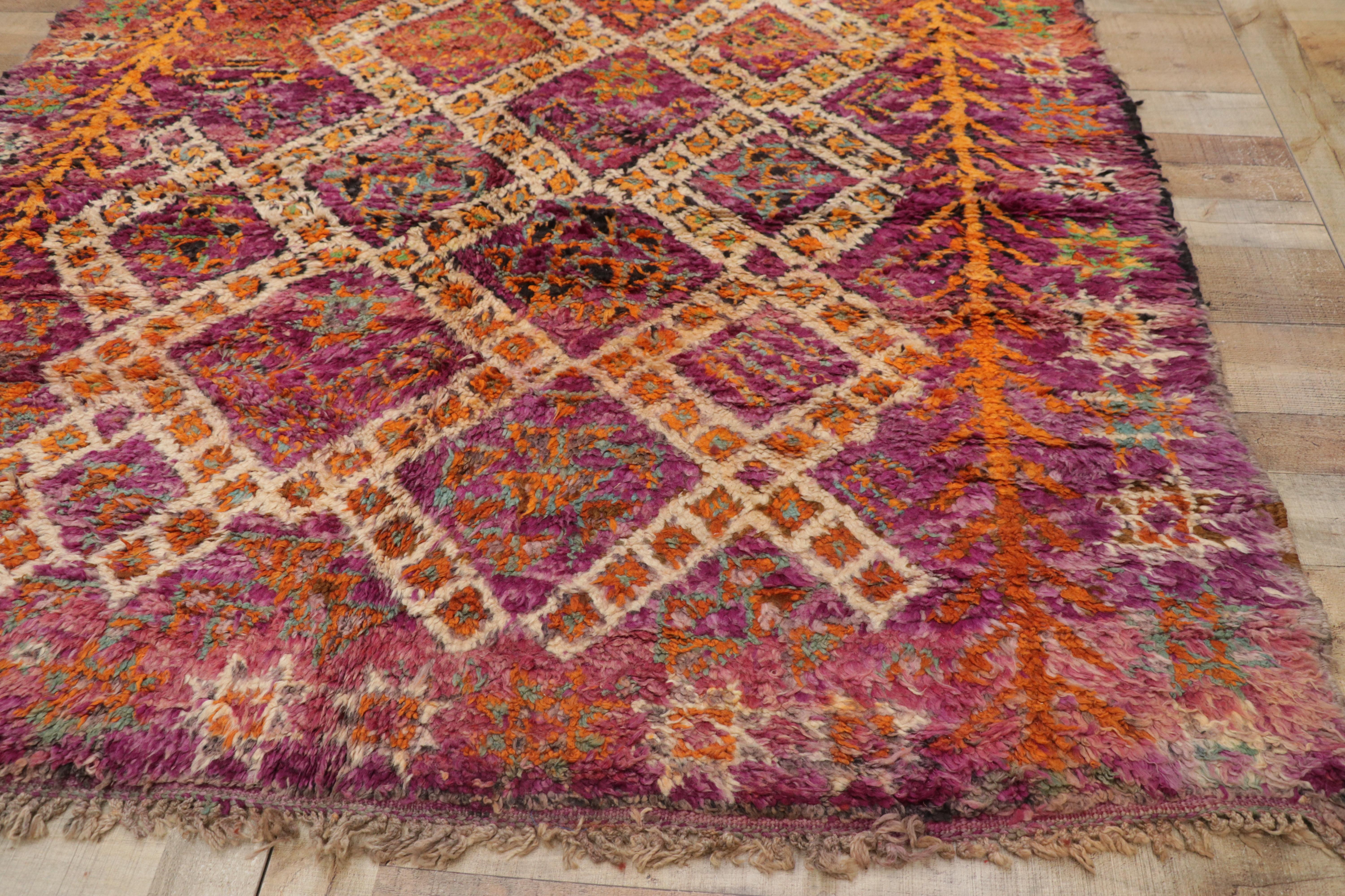 Vintage Purple Beni M'Guild Marokkanischer Teppich von Berber Tribes of Morocco im Angebot 7