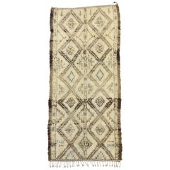 Vintage Beni M'Guild Moroccan Rug with Cozy Hygge Style, Berber Moroccan Rug
