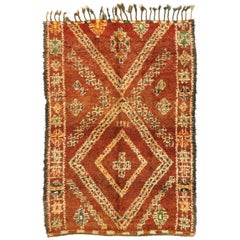 Vintage Beni M
Guild Moroccan Rug with Mid-Century Modern Style