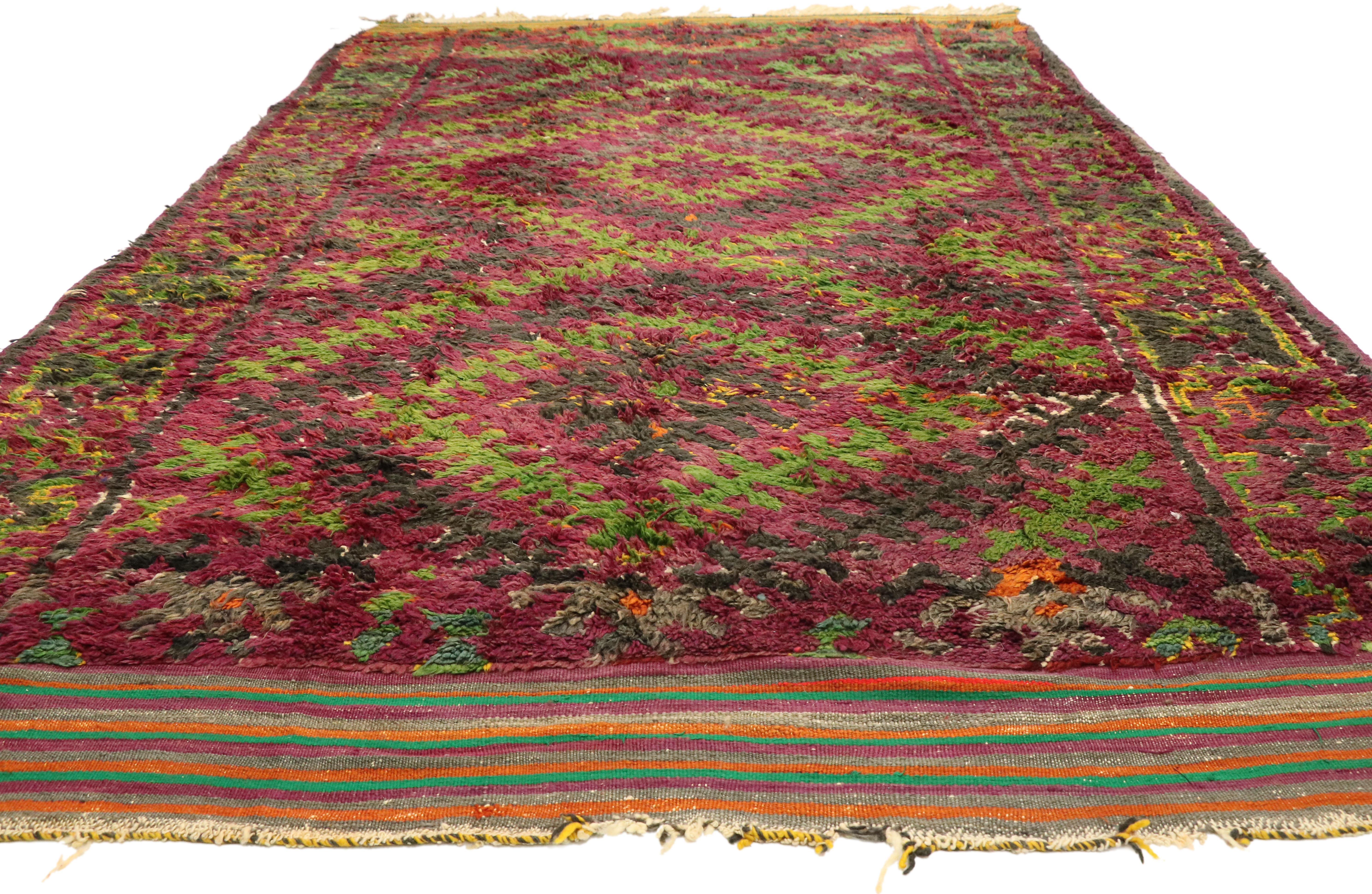 Marokkanischer Beni M'Guild Vintage-Teppich mit Retro-Postmodern-Stil (Postmoderne) im Angebot