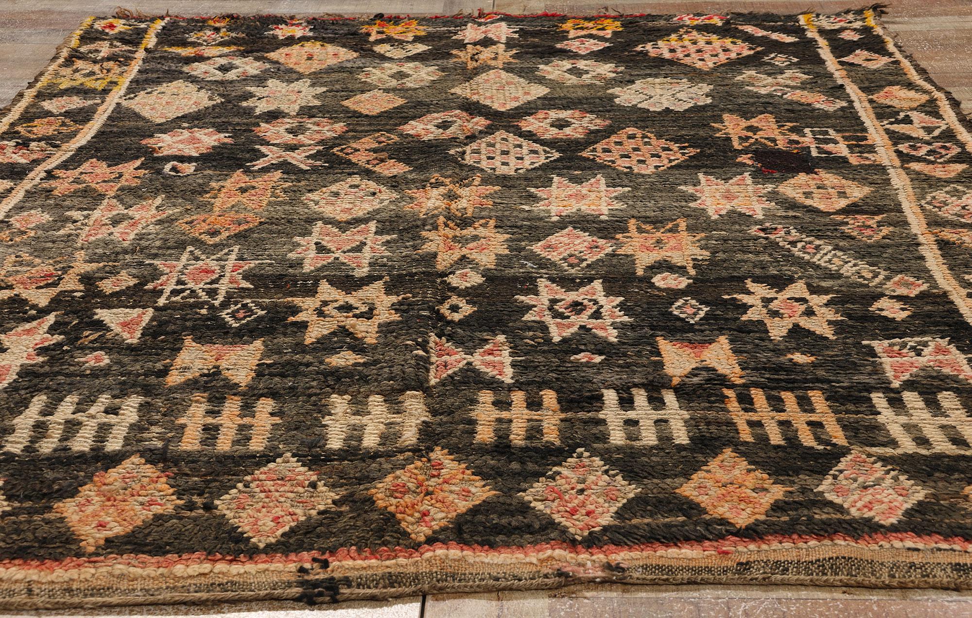 Vintage Beni Mrirt Moroccan Rug, Cozy Nomad Meets Bohemian Enchantment For Sale 2