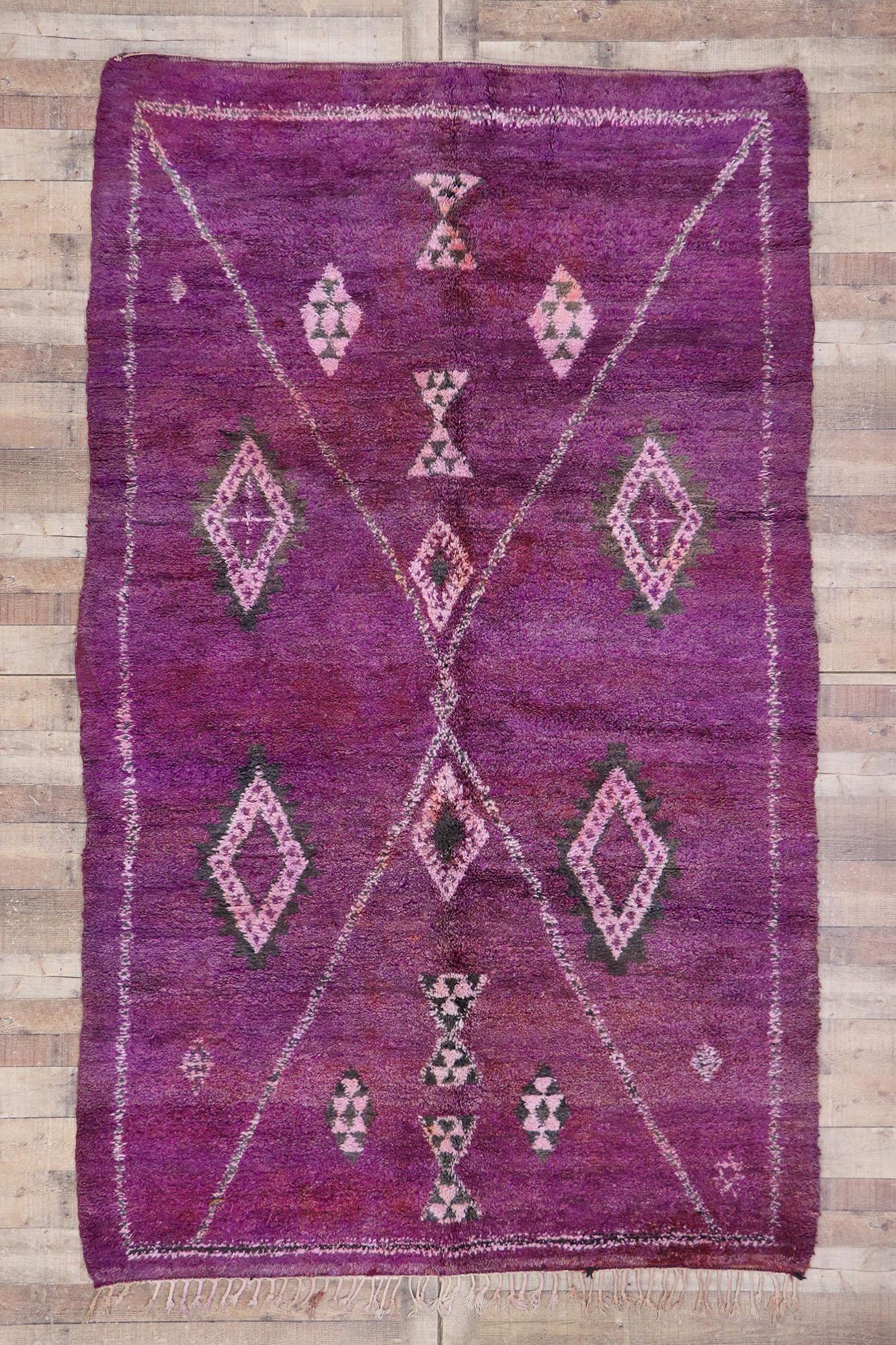 1970's Lila Berber Beni Mrirt Marokkanischer Teppich, 06'00 x 09'09 im Angebot 1