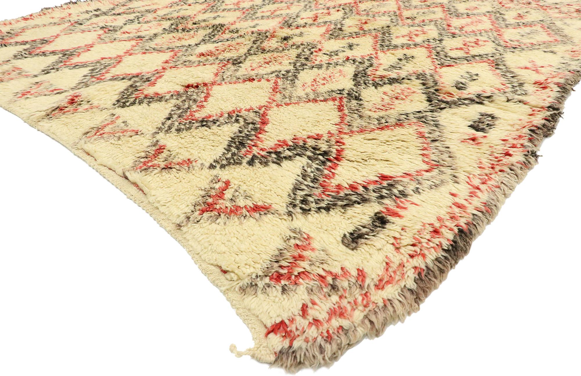 74509, vintage Beni Ouarain Moroccan rug with Mid-Century Modern style. This hand knotted wool vintage Beni Ourain Moroccan rug features an all-over diamond trellis pattern spread across a sandy-beige background. Charcoal and red colored chevron