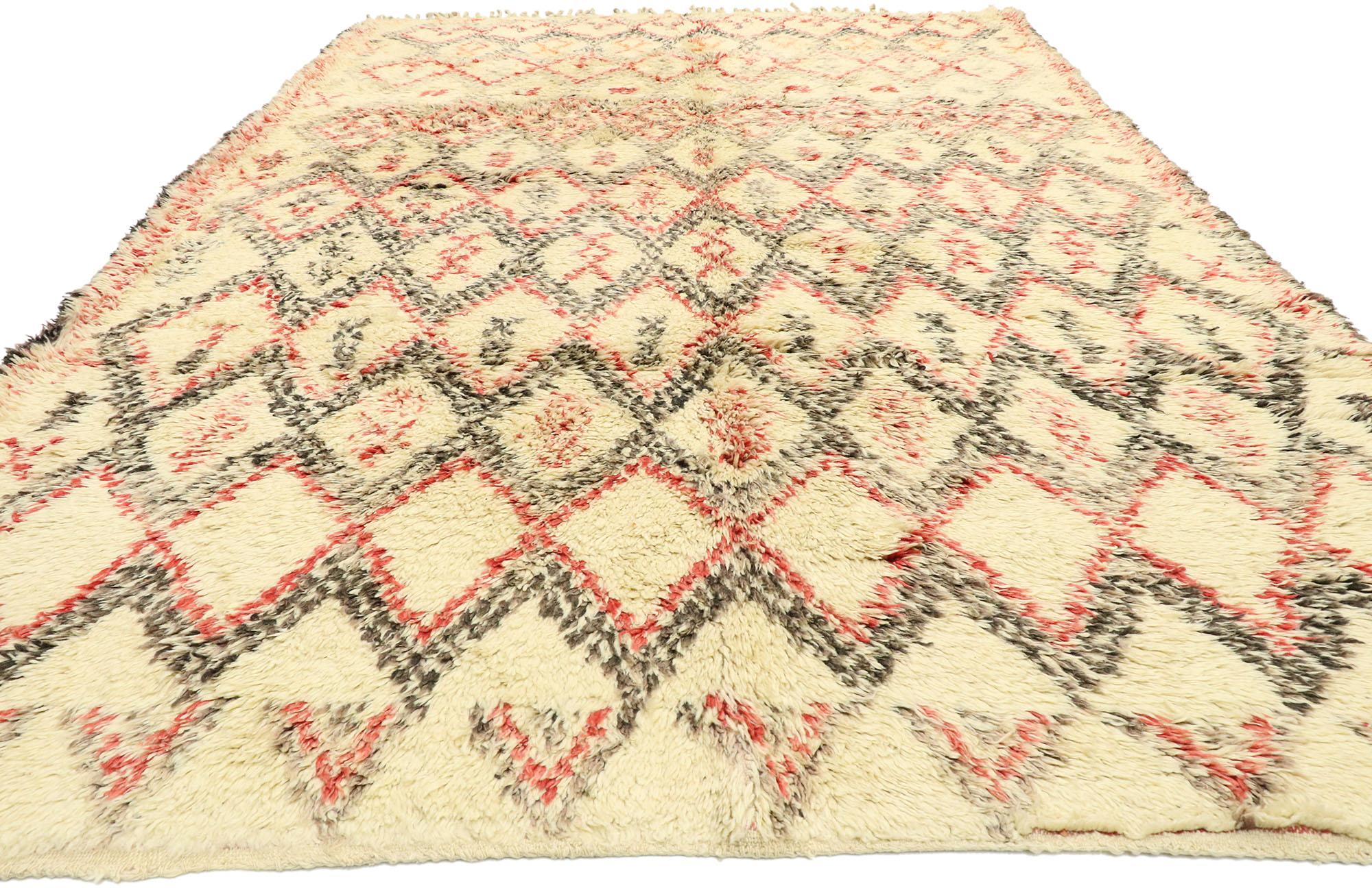 Hand-Knotted Vintage Beni Ouarain Moroccan Rug with Mid-Century Modern Style For Sale