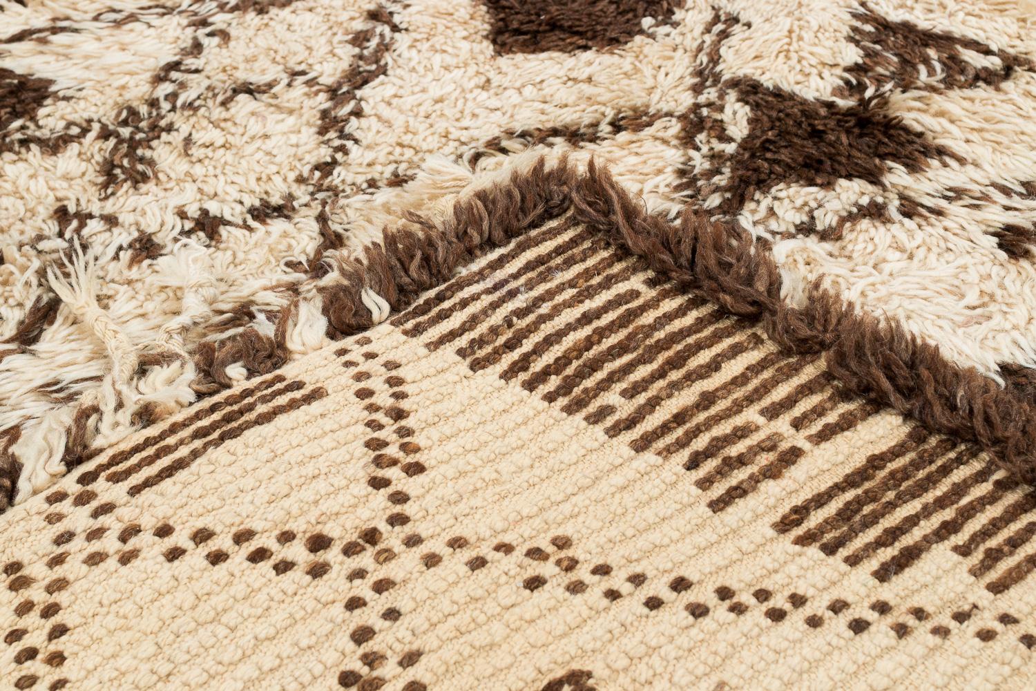 20th Century Authentic Rare Vintage Beni Ourain Moroccan Rug White and Brown Crosshatch For Sale