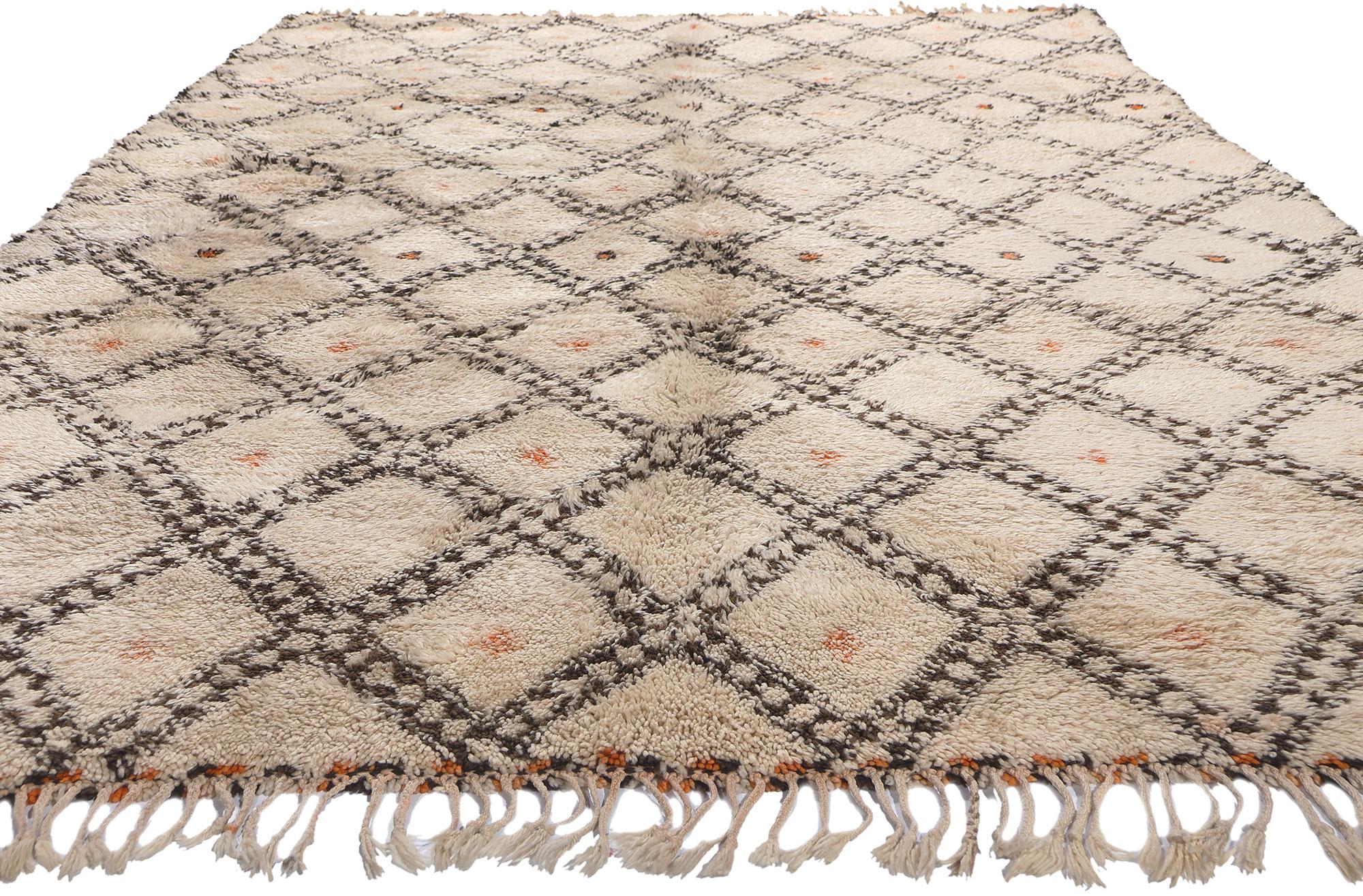 Mid-Century Modern Vintage Beni Ourain Moroccan Rug, Cozy Nomad Meets Midcentury Modern For Sale